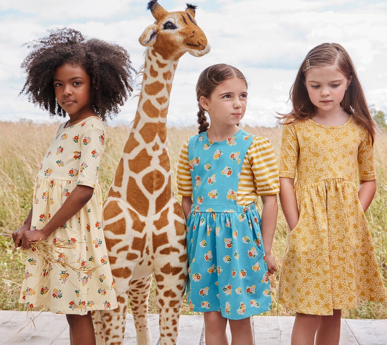girls in dresses
