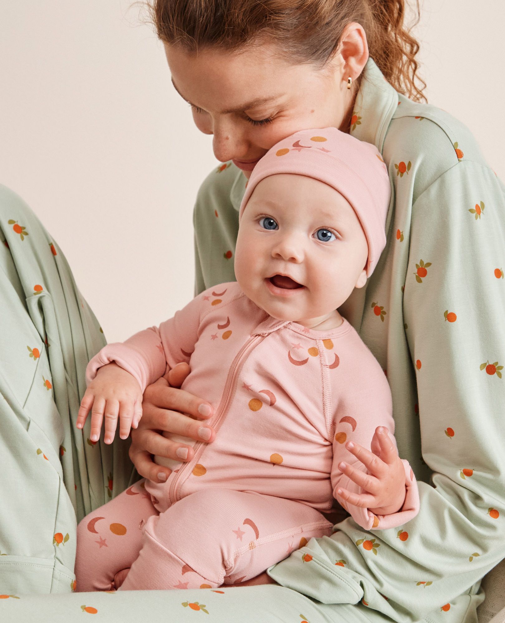 3-Piece HannaSoft™ Stretch Gift Set ($80 value) in Pink Cream - main