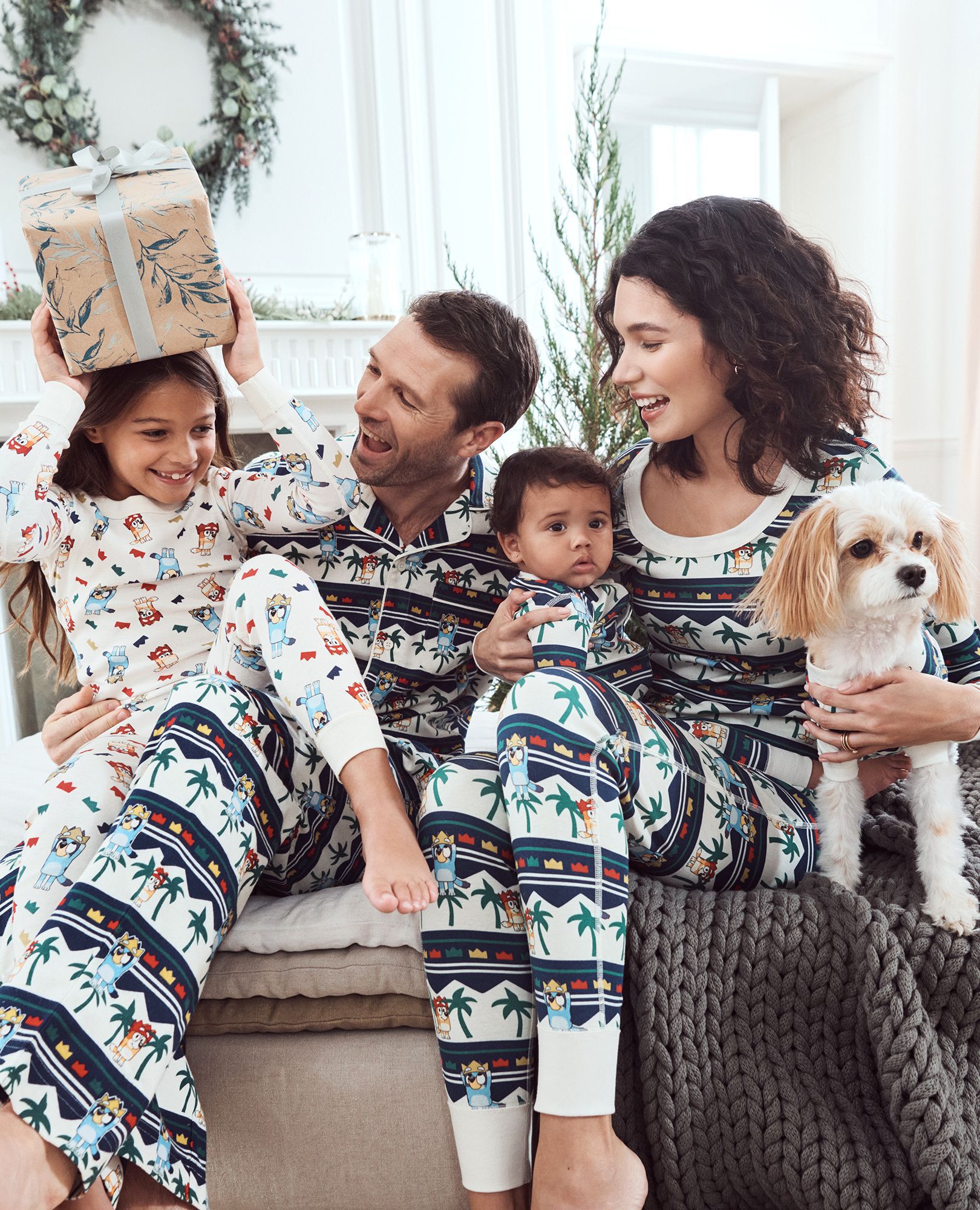 Women s Bluey Holiday Long John Pajama Pants Hanna Andersson