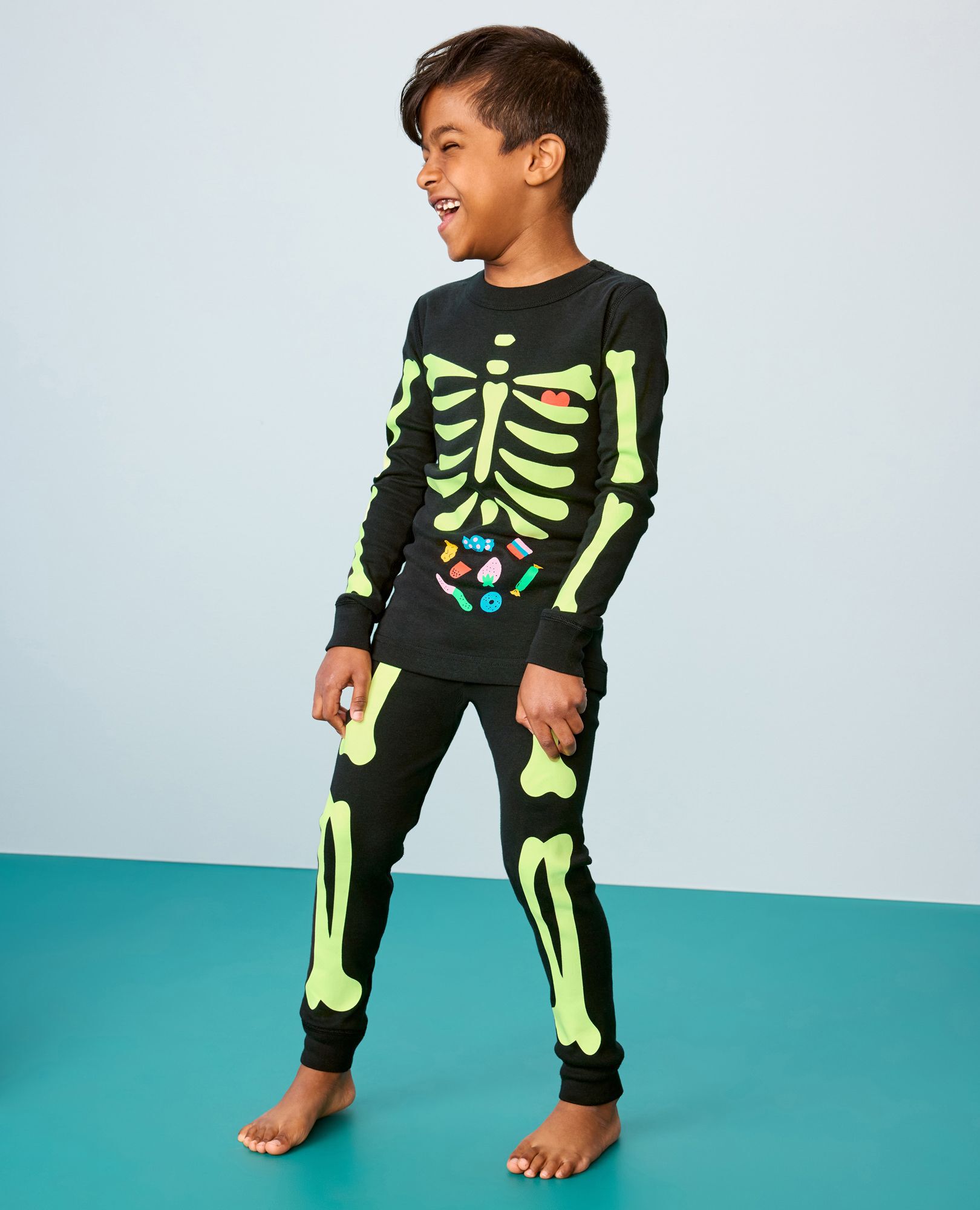 Halloween Glow-in-the-Dark HannaJams™ Pajama Set in Skeleton - main