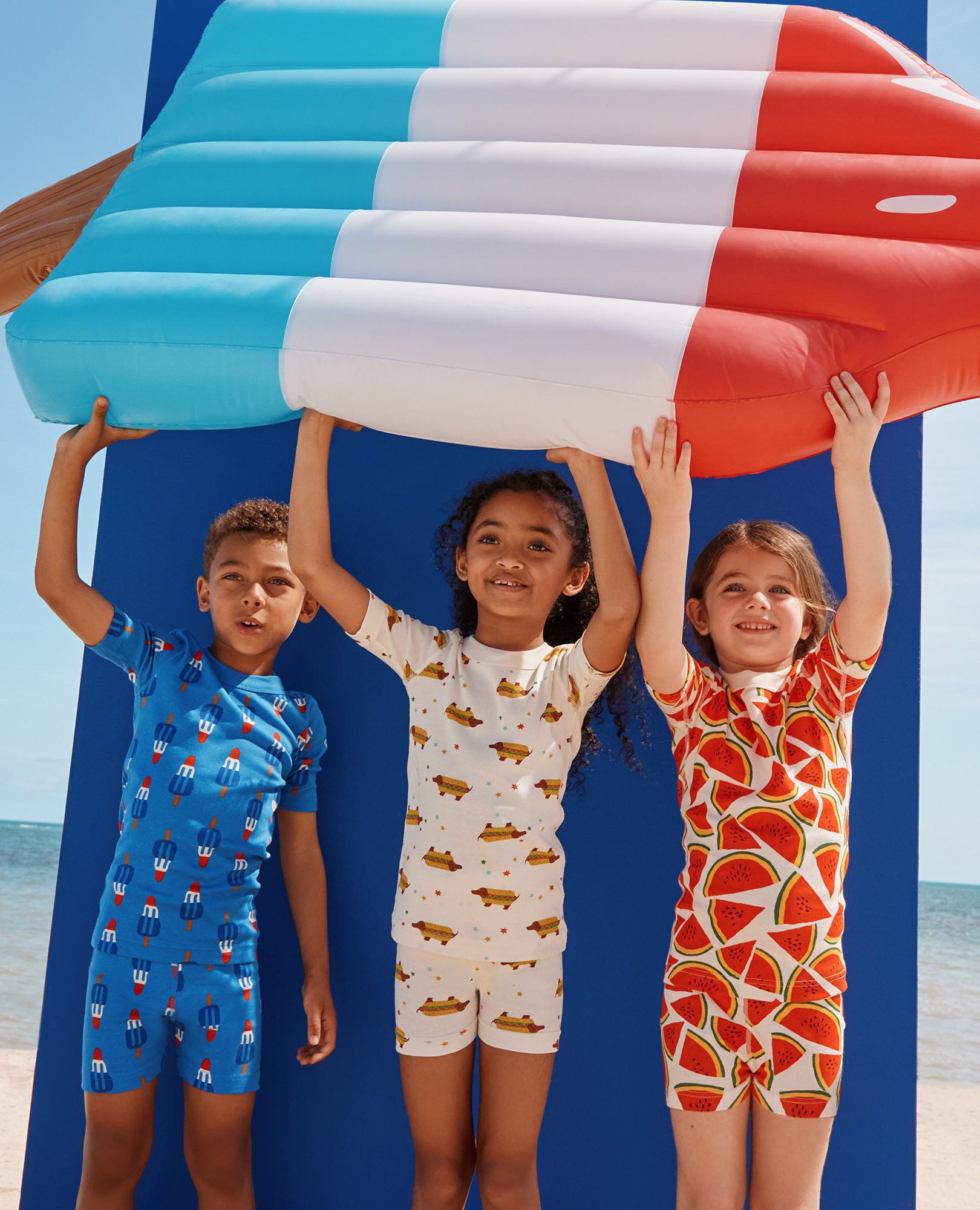 HannaJams™ Pajama Set in Hotdogs - main