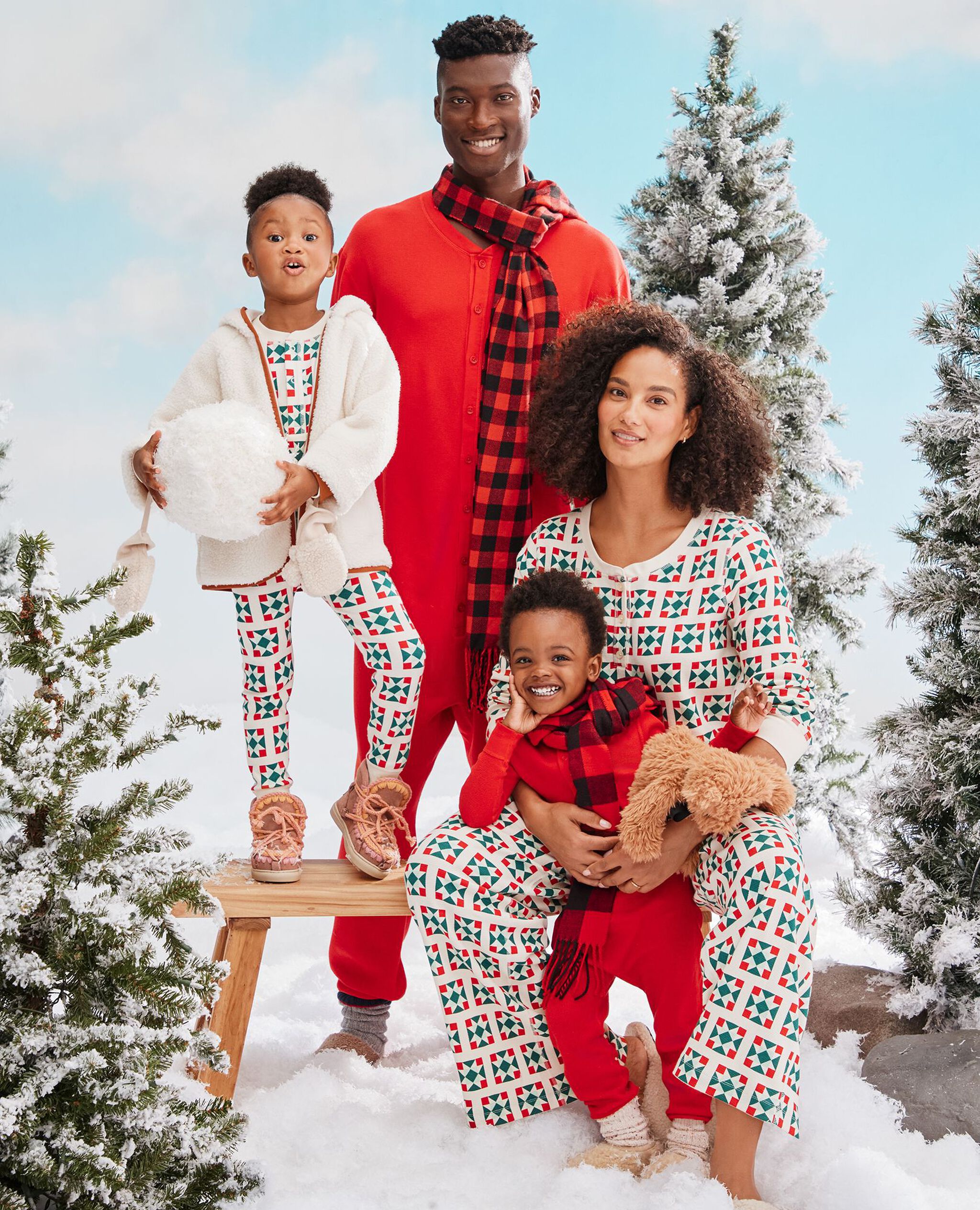 Waffle Henley Pajama Set in Quilted Stars on Ecru - main