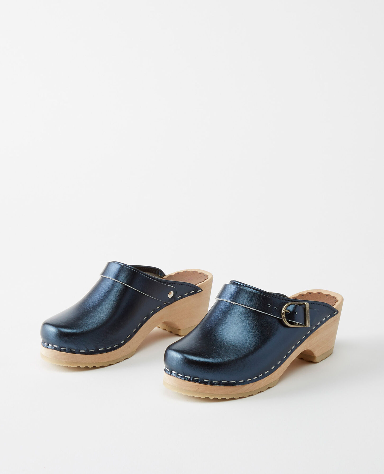 welly clogs