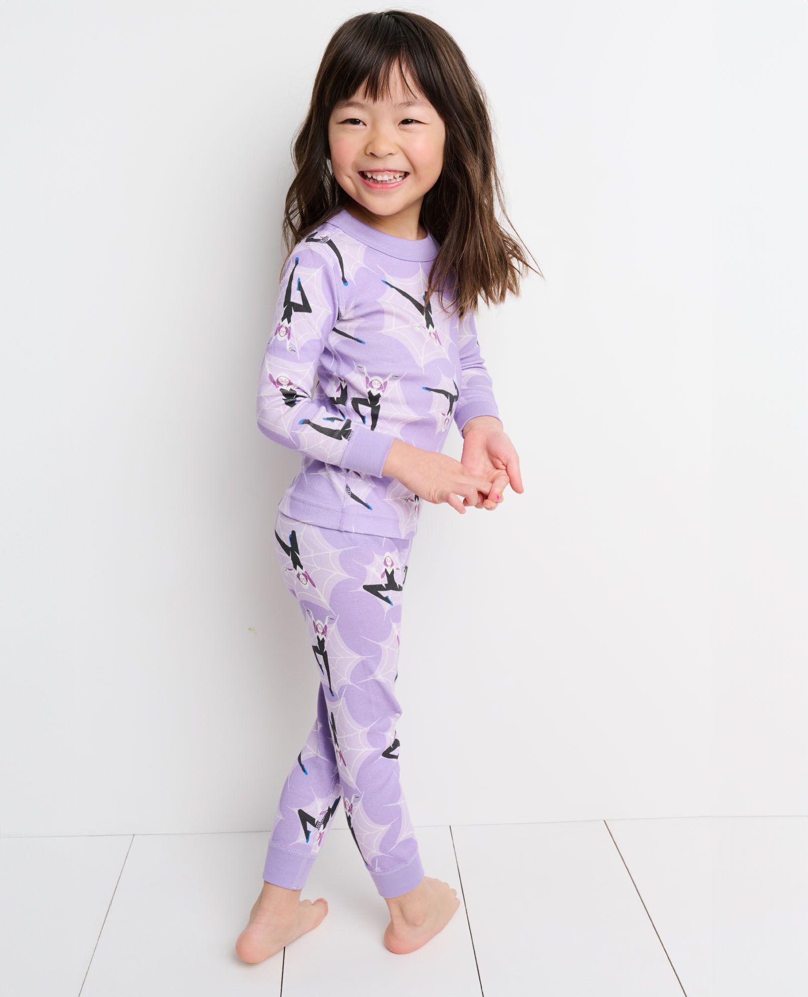 Girls hotsell marvel pajamas