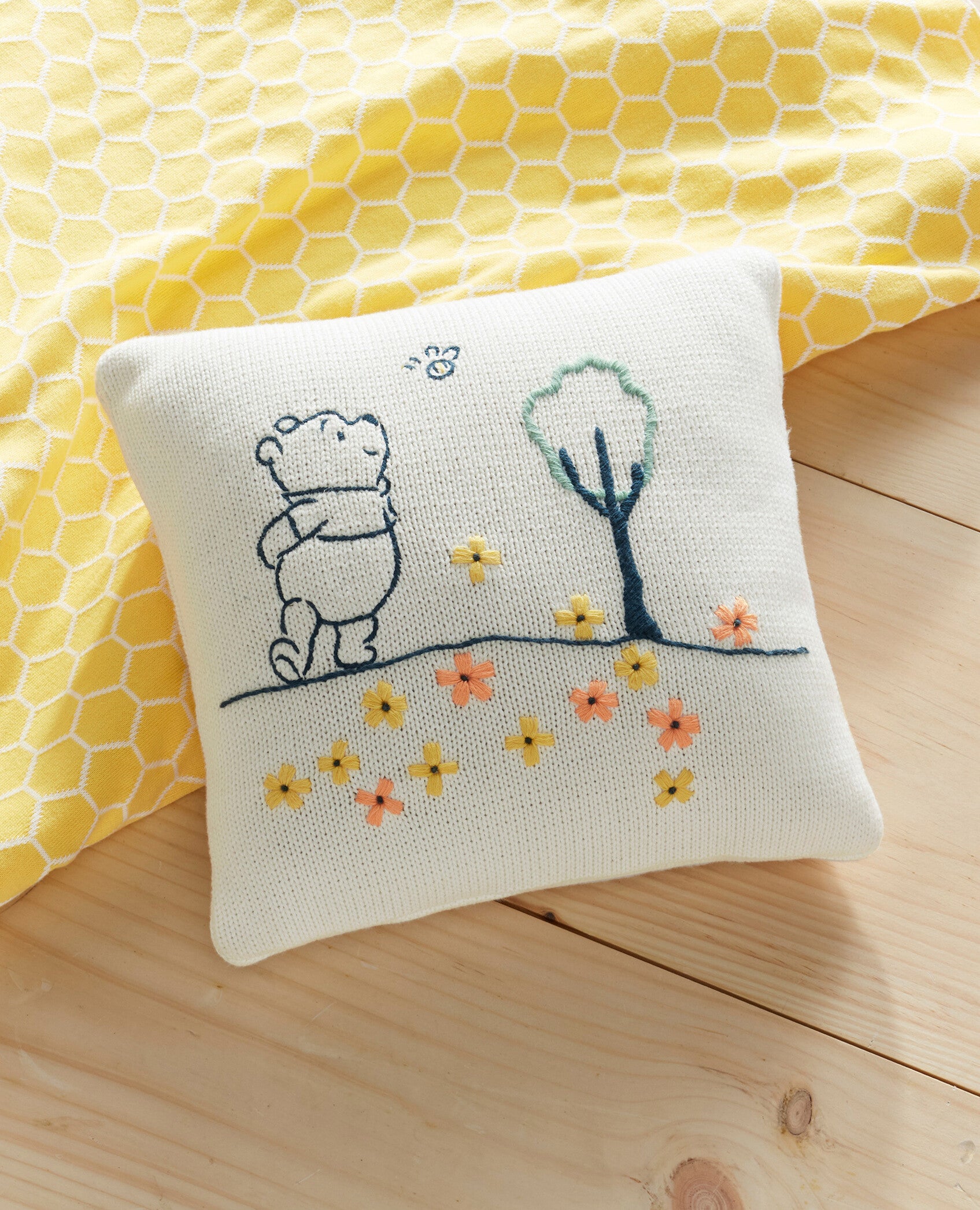 winnie pooh pillow