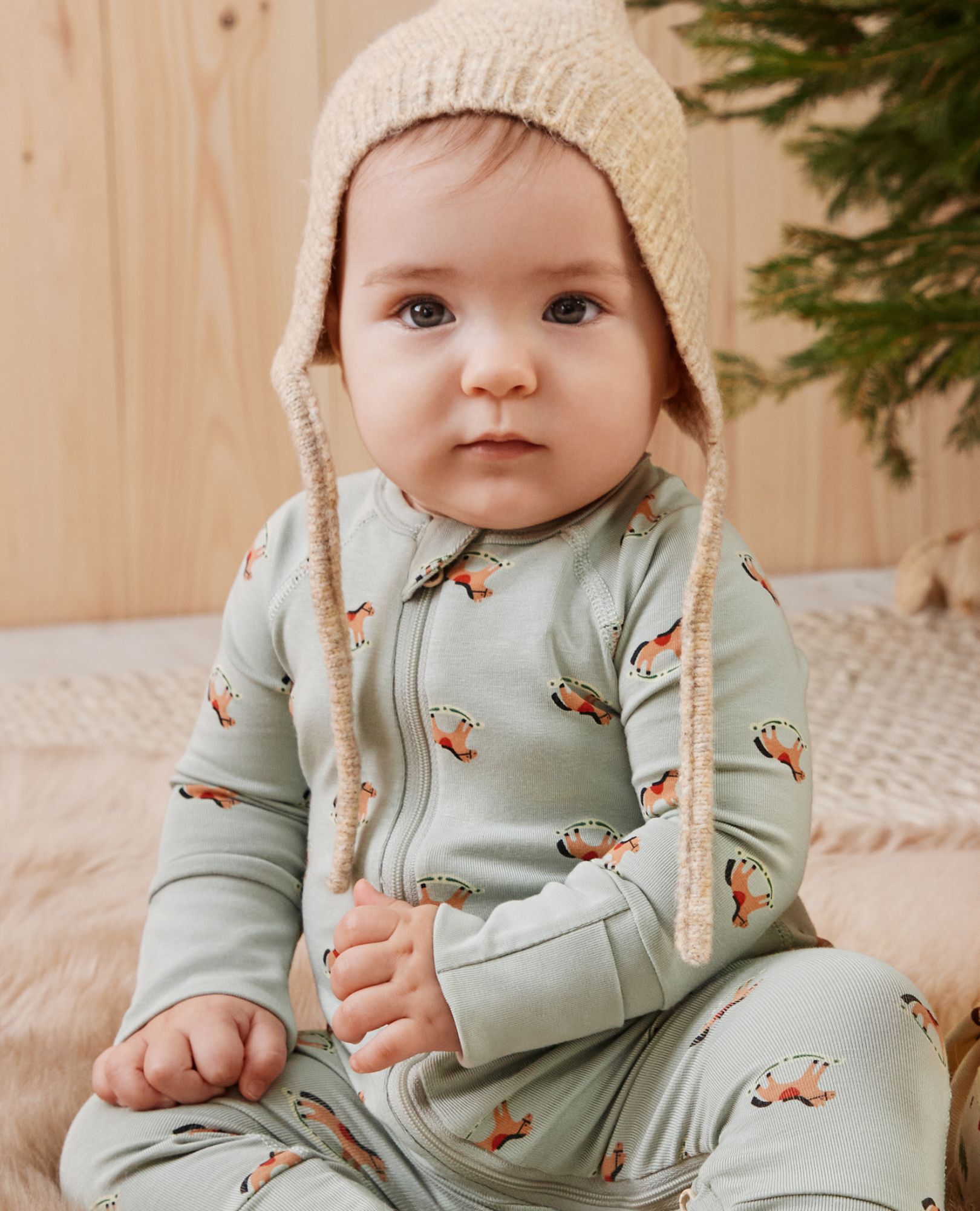 Holiday HannaSoft™ Stretch Sleeper | Hanna Andersson