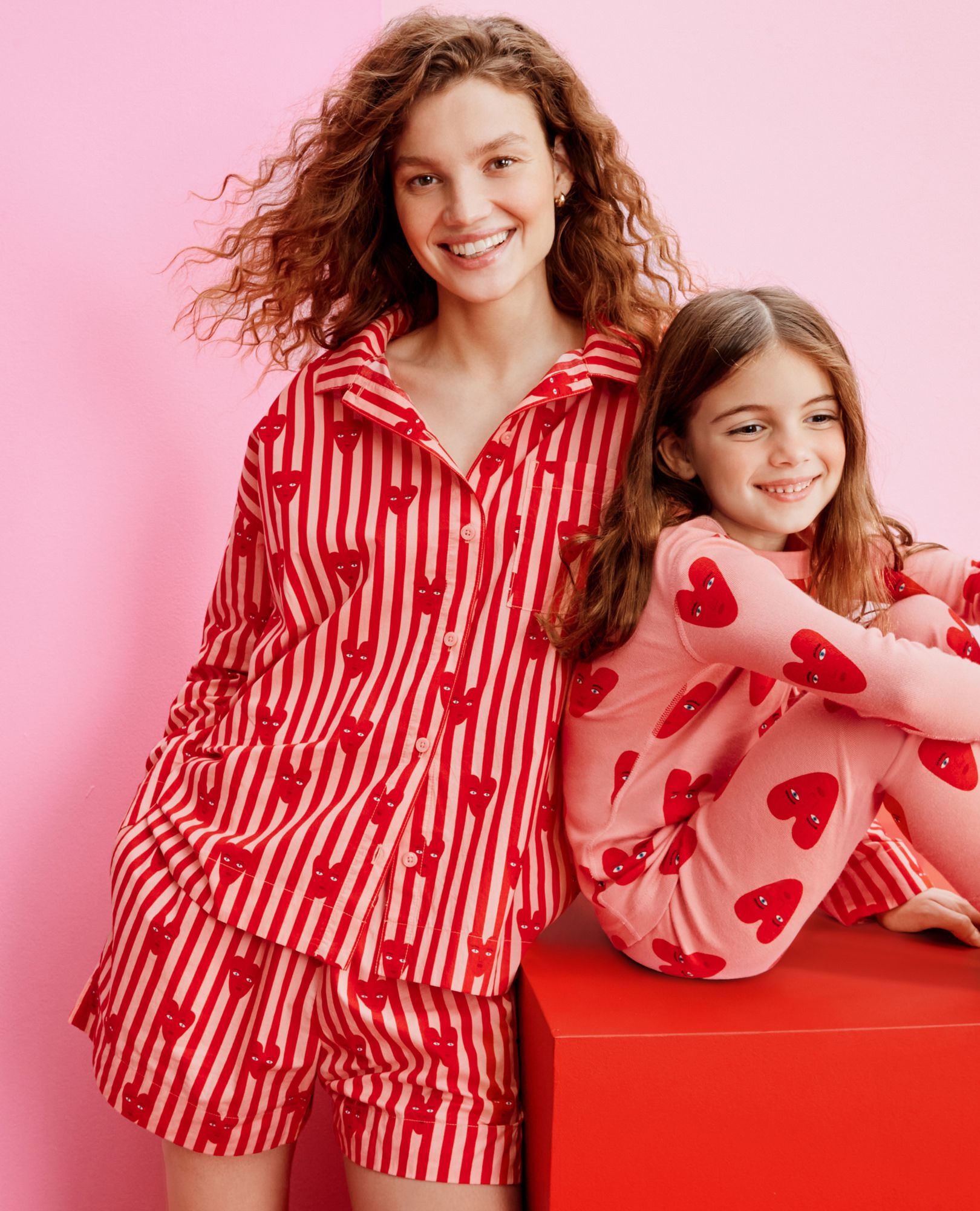 Women's Oeuf Long Sleeve Poplin Pajama Set in Hearts on Stripes - main