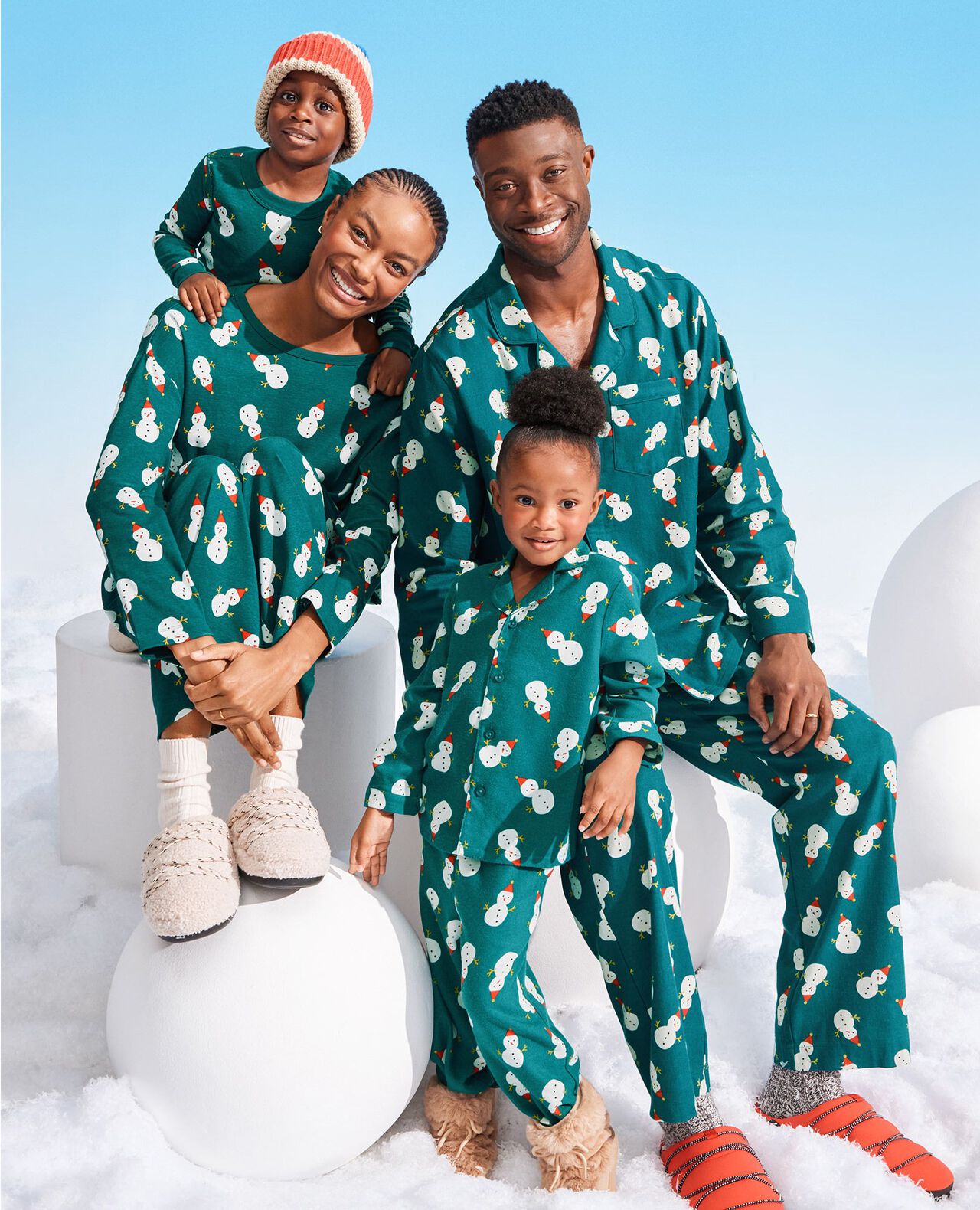 Holiday Flannel Pajama Set in Frosty Friends - main