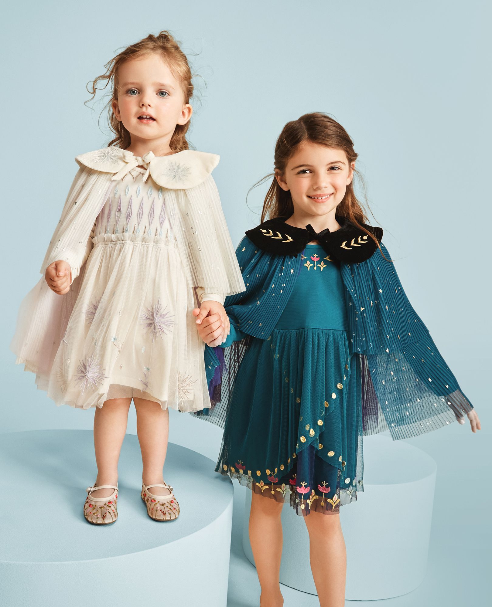 Disney Frozen Tulle Cape in Anna Frozen - main