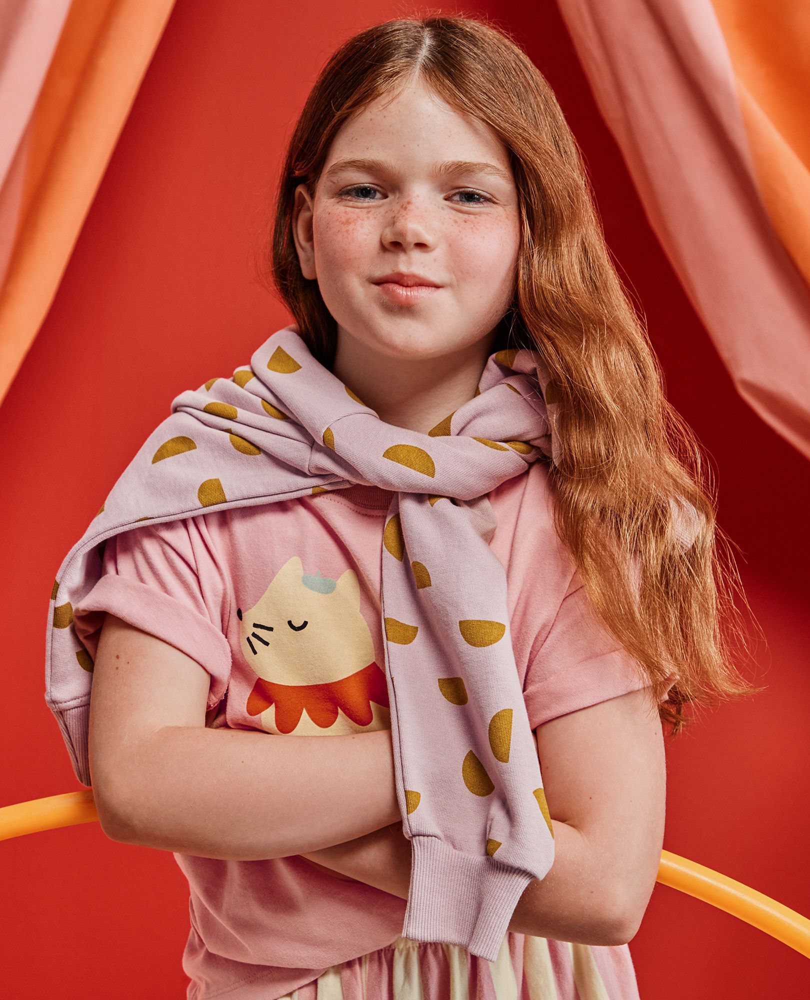 Relaxed Fit Graphic T-Shirt in Playful Kitty on Powdered Rose - main