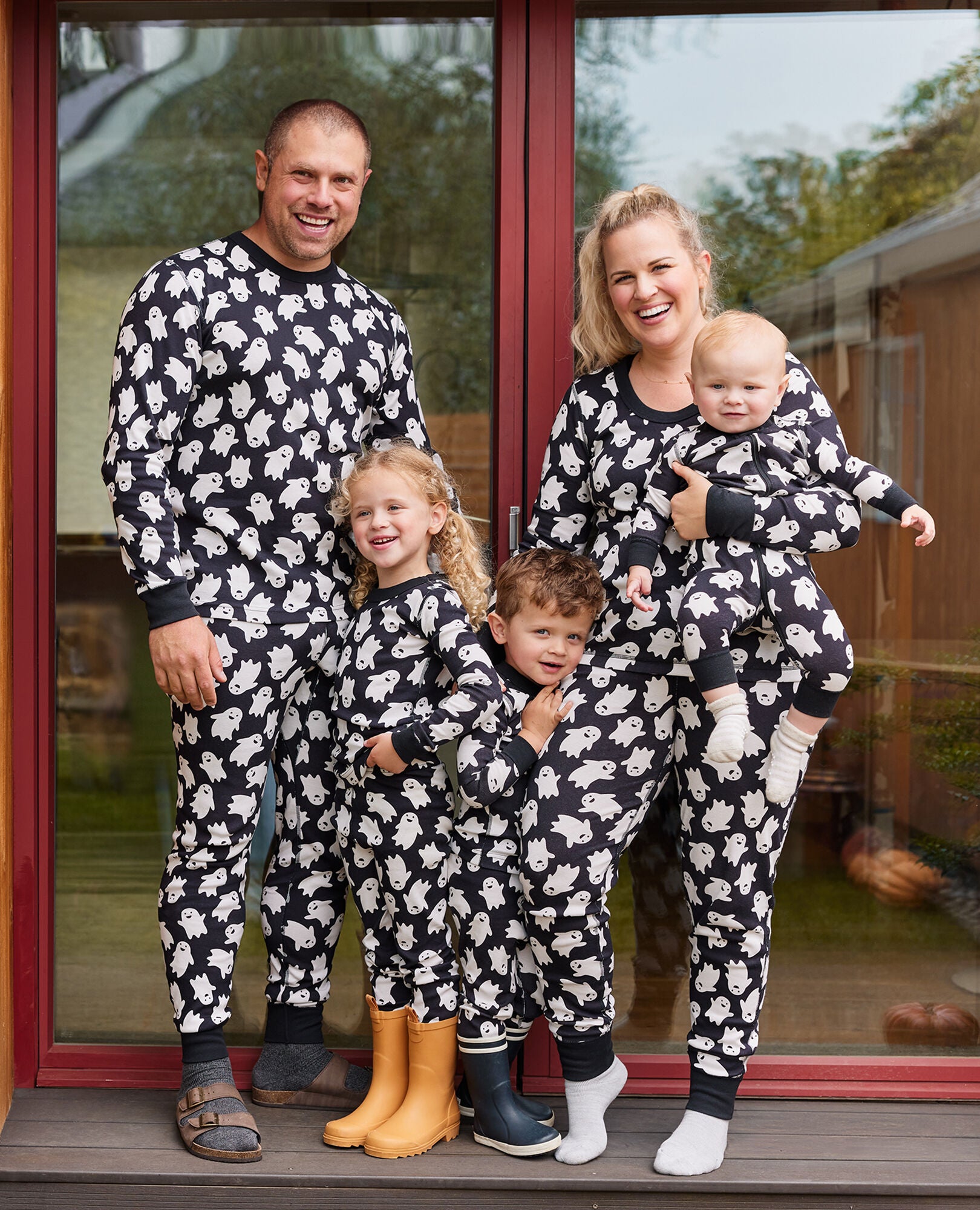Family matching halloween clearance pajamas