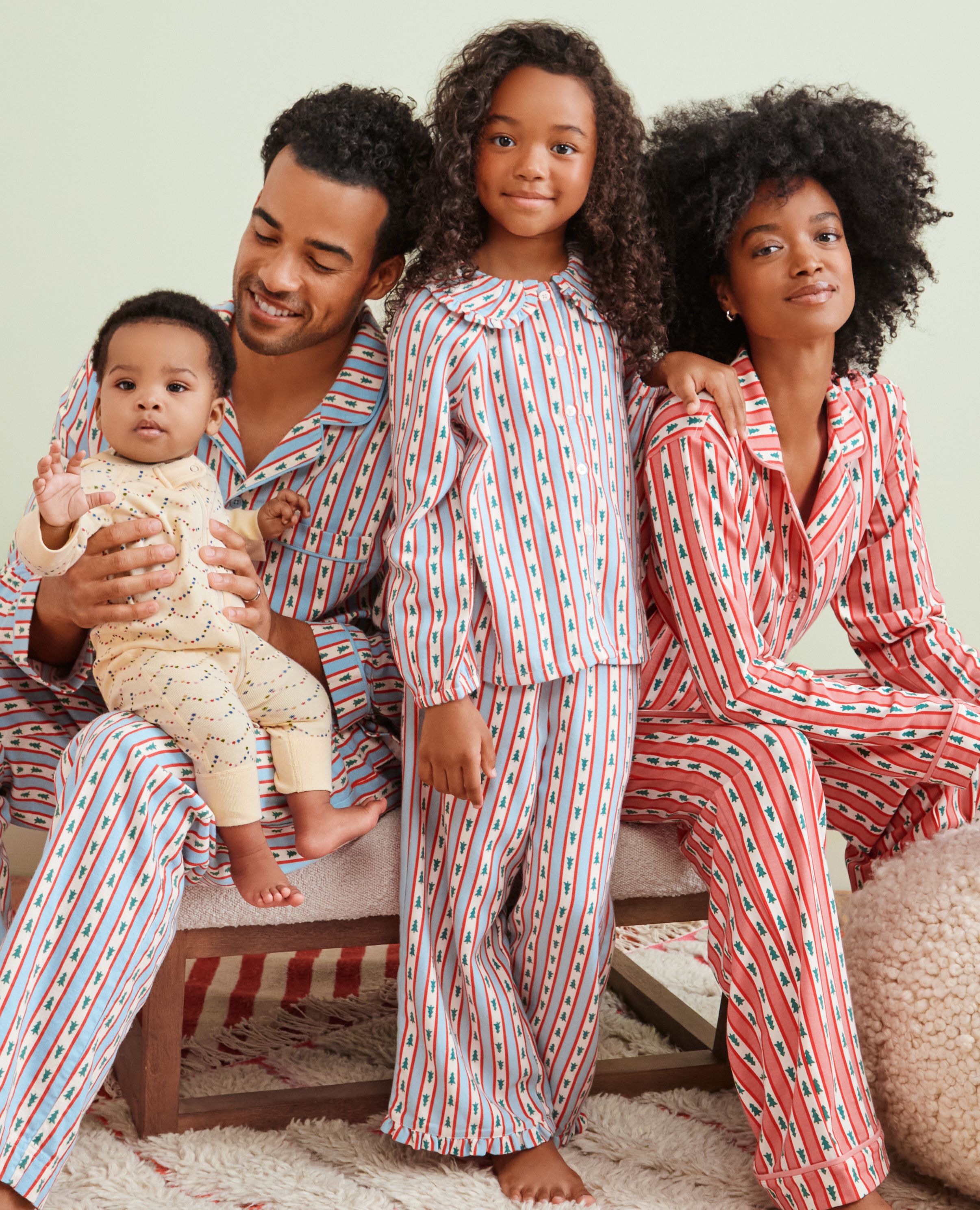 Holiday HannaJams™ Sleeper in Starry Garland - main