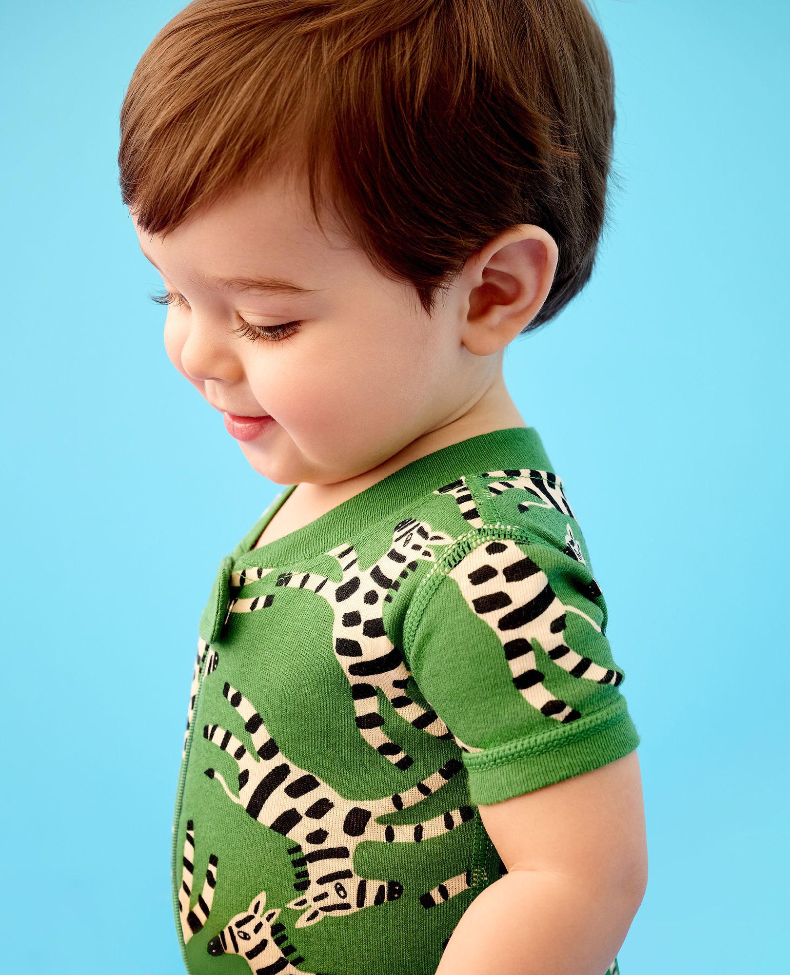 HannaJams™ Sleeper in Roaming Zebras - main