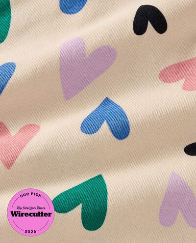 HannaJams™ Pajama Set in Fluttering Hearts - main