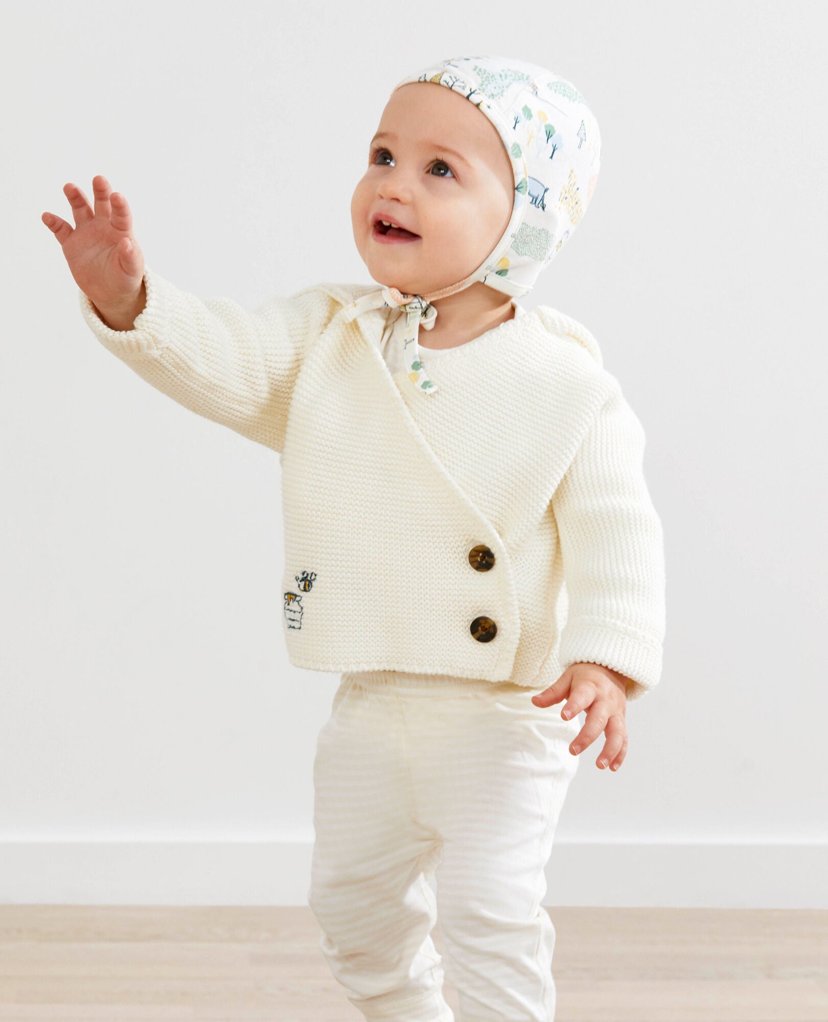 winnie the pooh baby outfit with hat