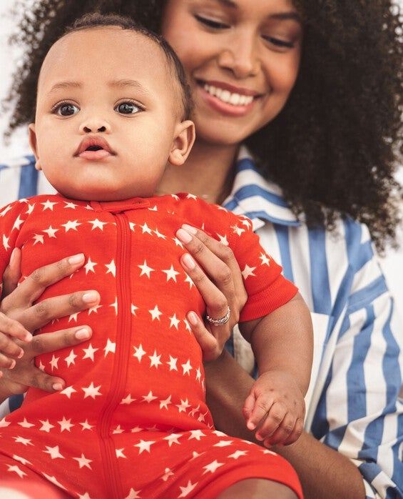 Toddler HannaJams™ Sleeper Pajamas in Stars And Stripes On Red - 100% Organic Combed Cotton - Size 18-24 mos by Hanna Andersson