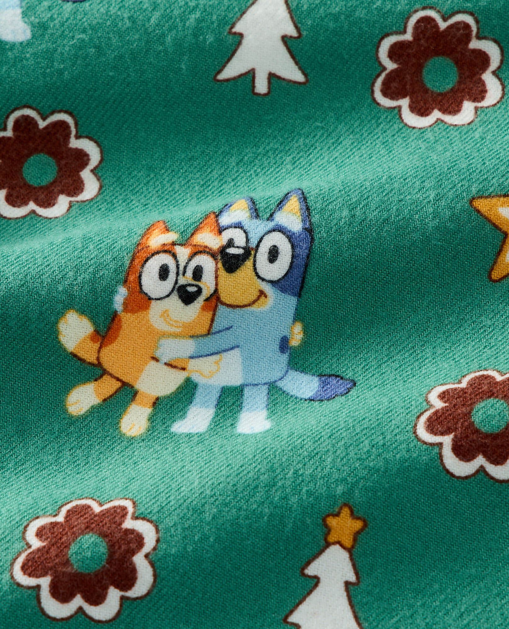Bluey Holiday Flannel Pajama Set in Bluey Hugs and Cookies on Green - main