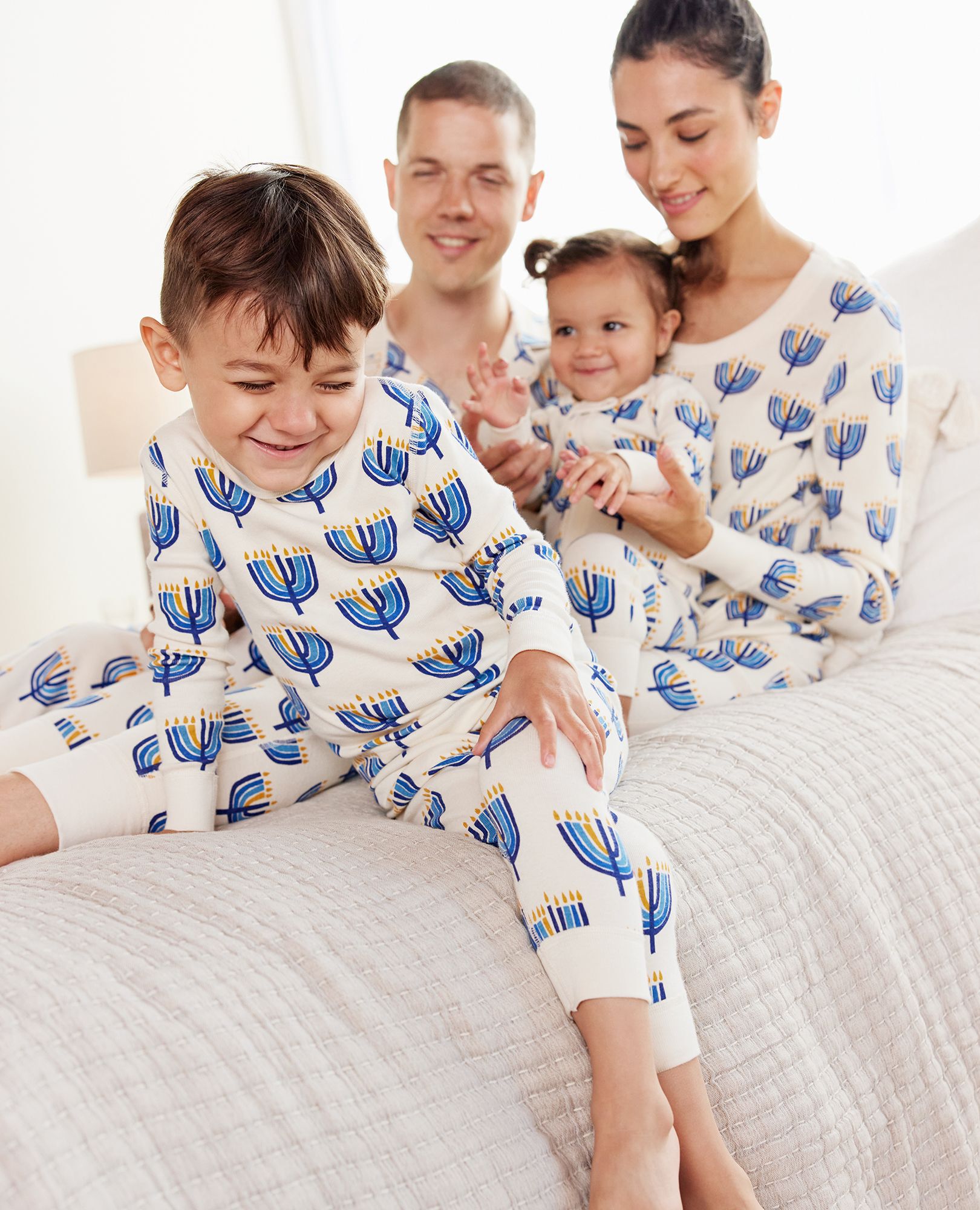 Hanna andersson hanukkah pajamas top