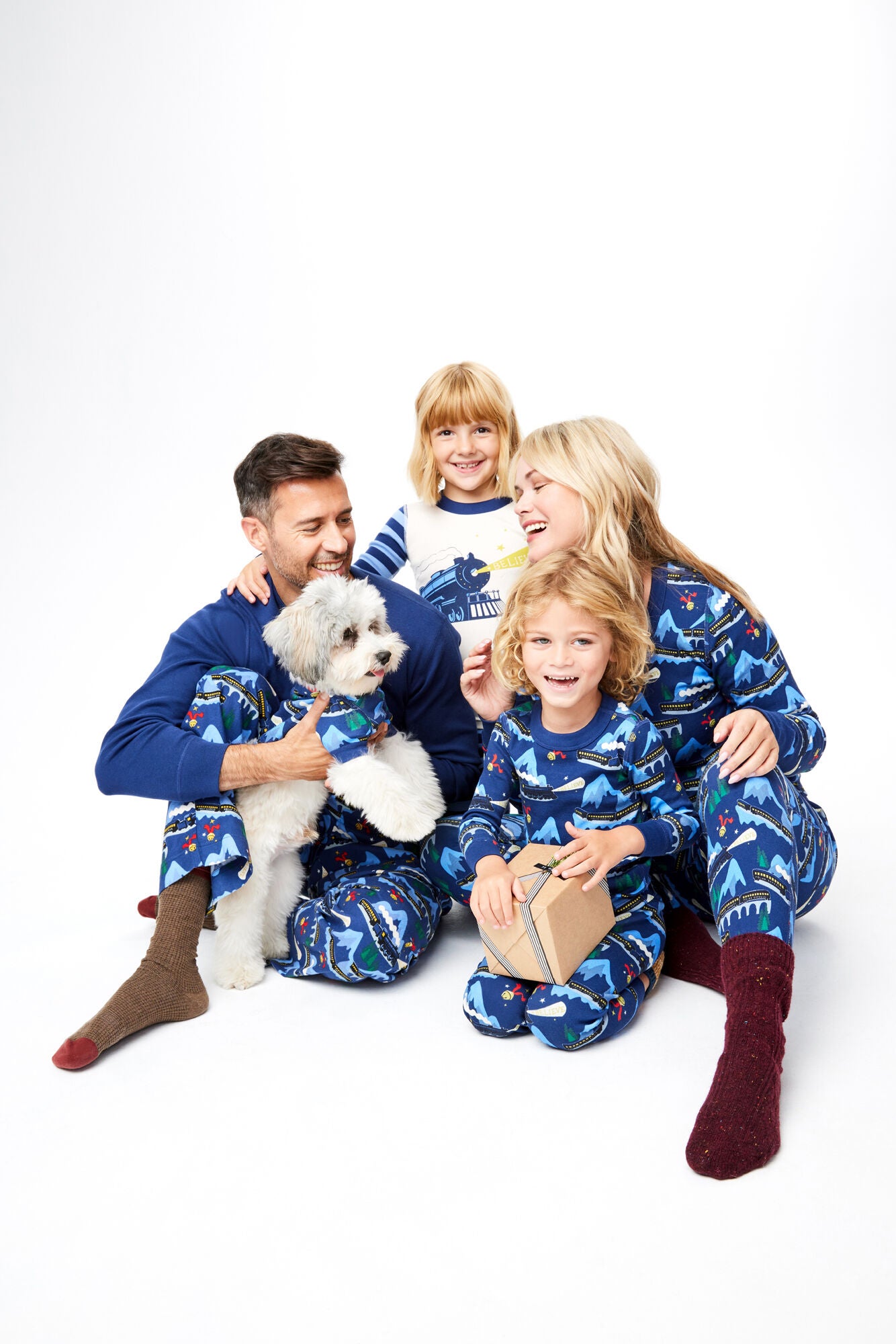 Warner Bros The Polar Express Matching Family Pajama Set Hanna