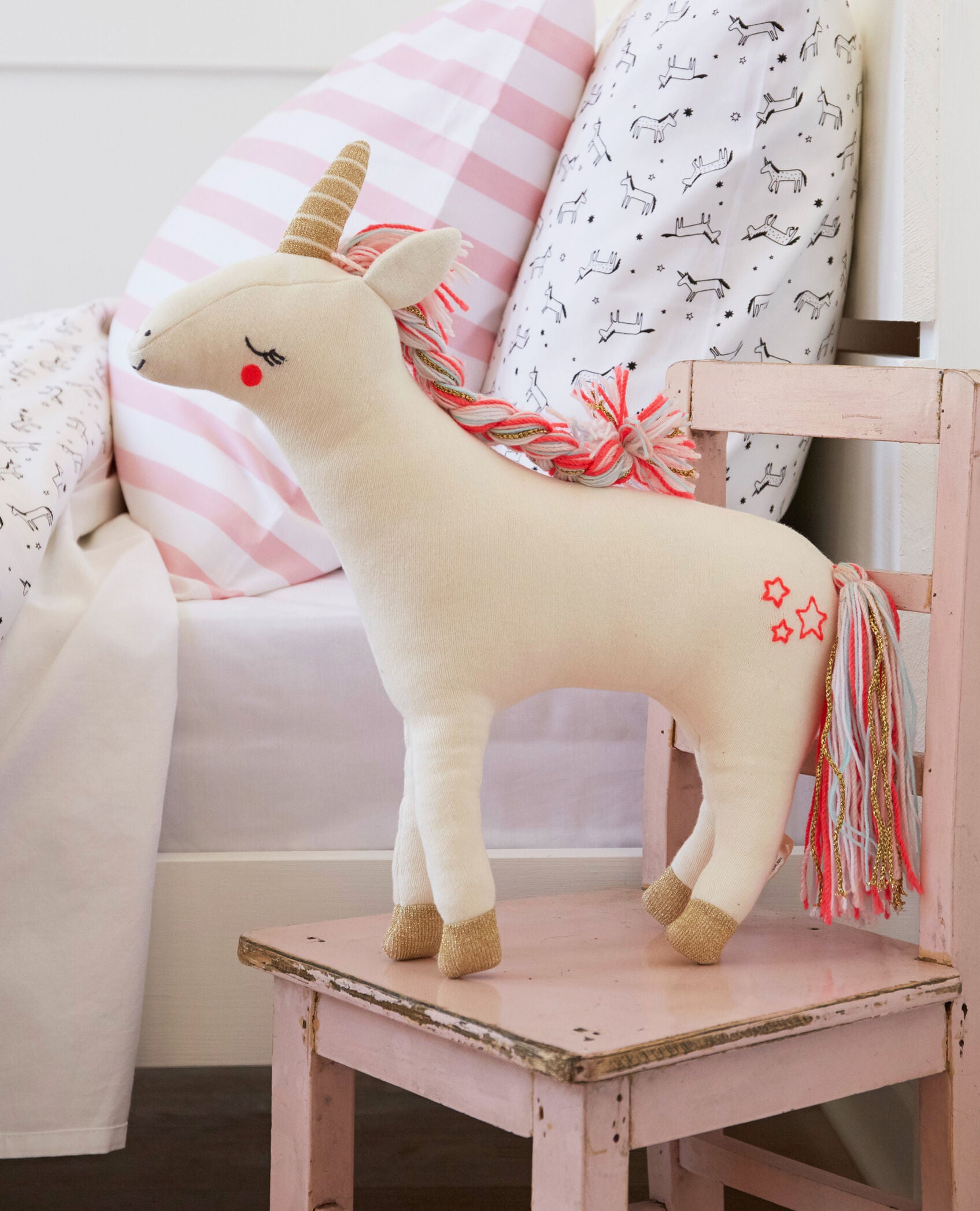 giant unicorn cushion