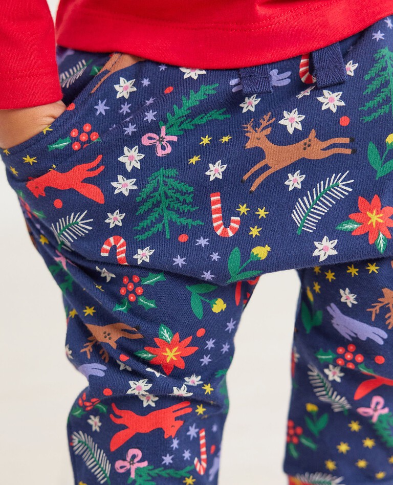 Baby Print Knit Jogger In Combed Cotton in Winter Wonderland on Navy - main