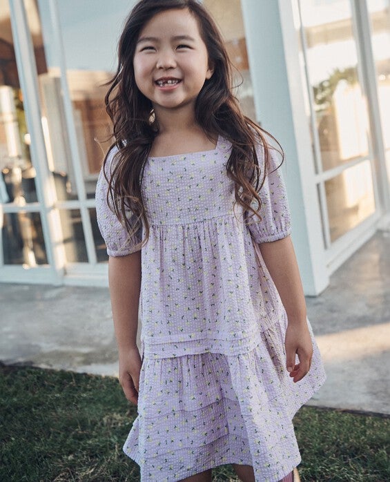 Girls’ Tiny Tulips On Purple Seersucker Tiered Dress in 100% Cotton – Size Toddler 3 by Hanna Andersson