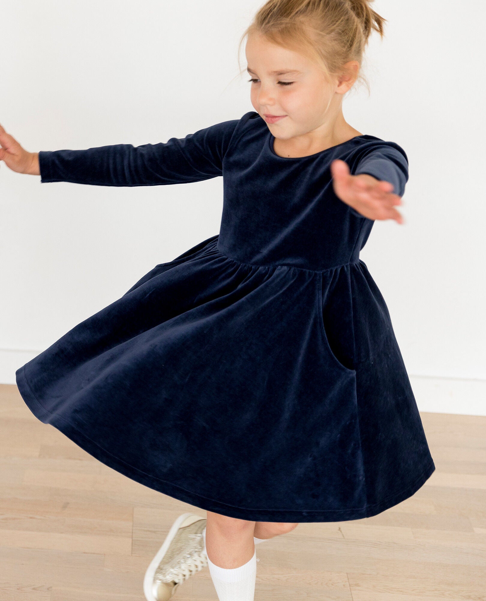 Hanna andersson velour dress