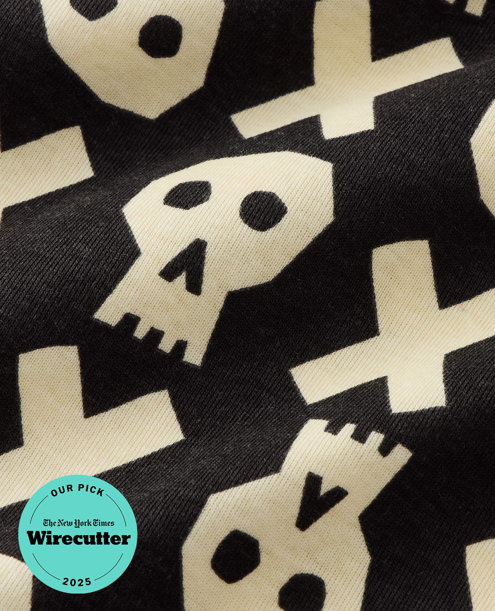 S KU Halloween LJ in Skulls on Black - main