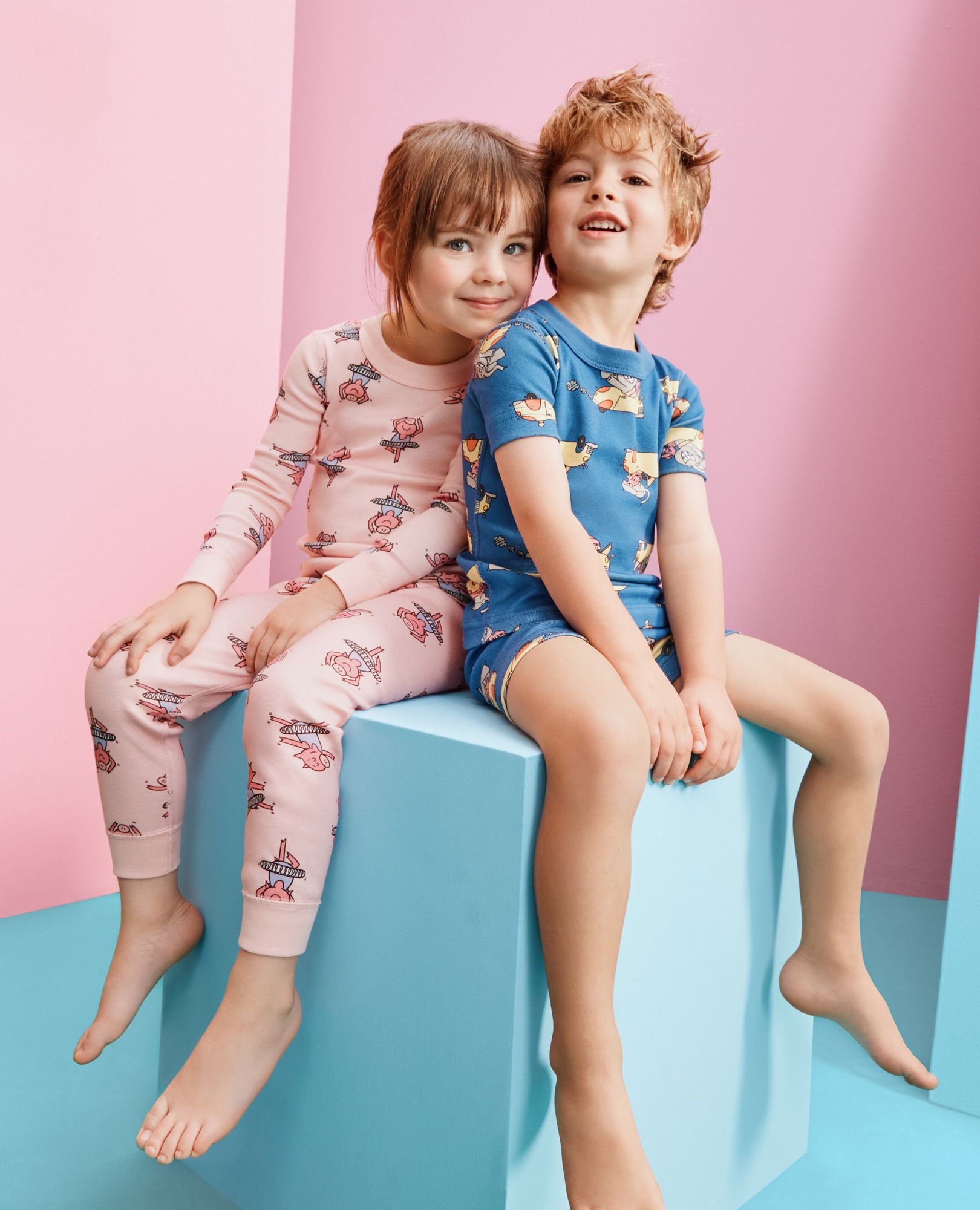 Elephant & Piggie HannaJams™ Pajama Set in Hidden Pigeon Cars Blue - main