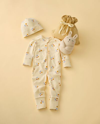 3-Piece HannaSoft™ Stretch Gift Set ($80 value) in Almond Oil - main