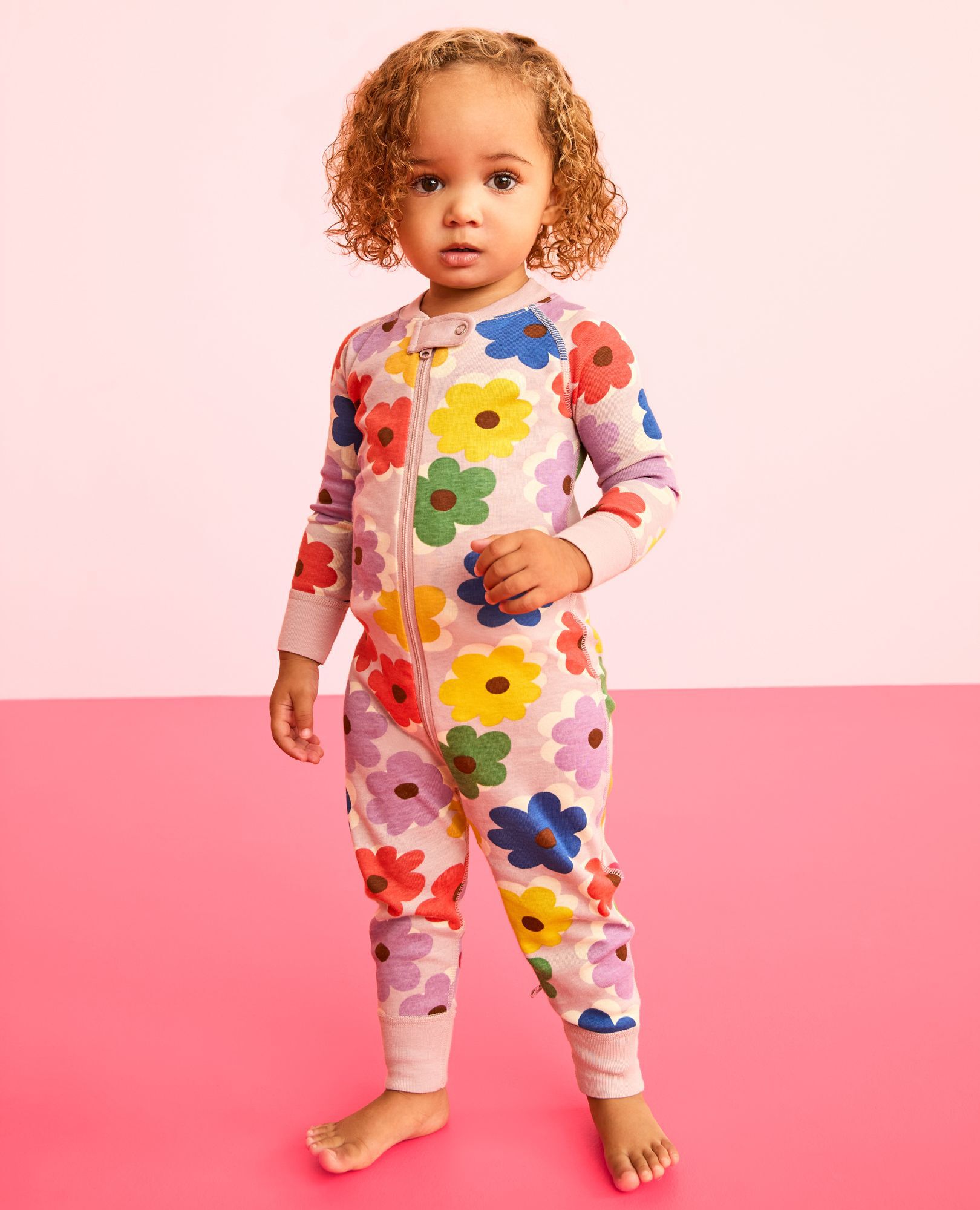 HannaJams™ Sleeper in Multicolored Spring Daises - main