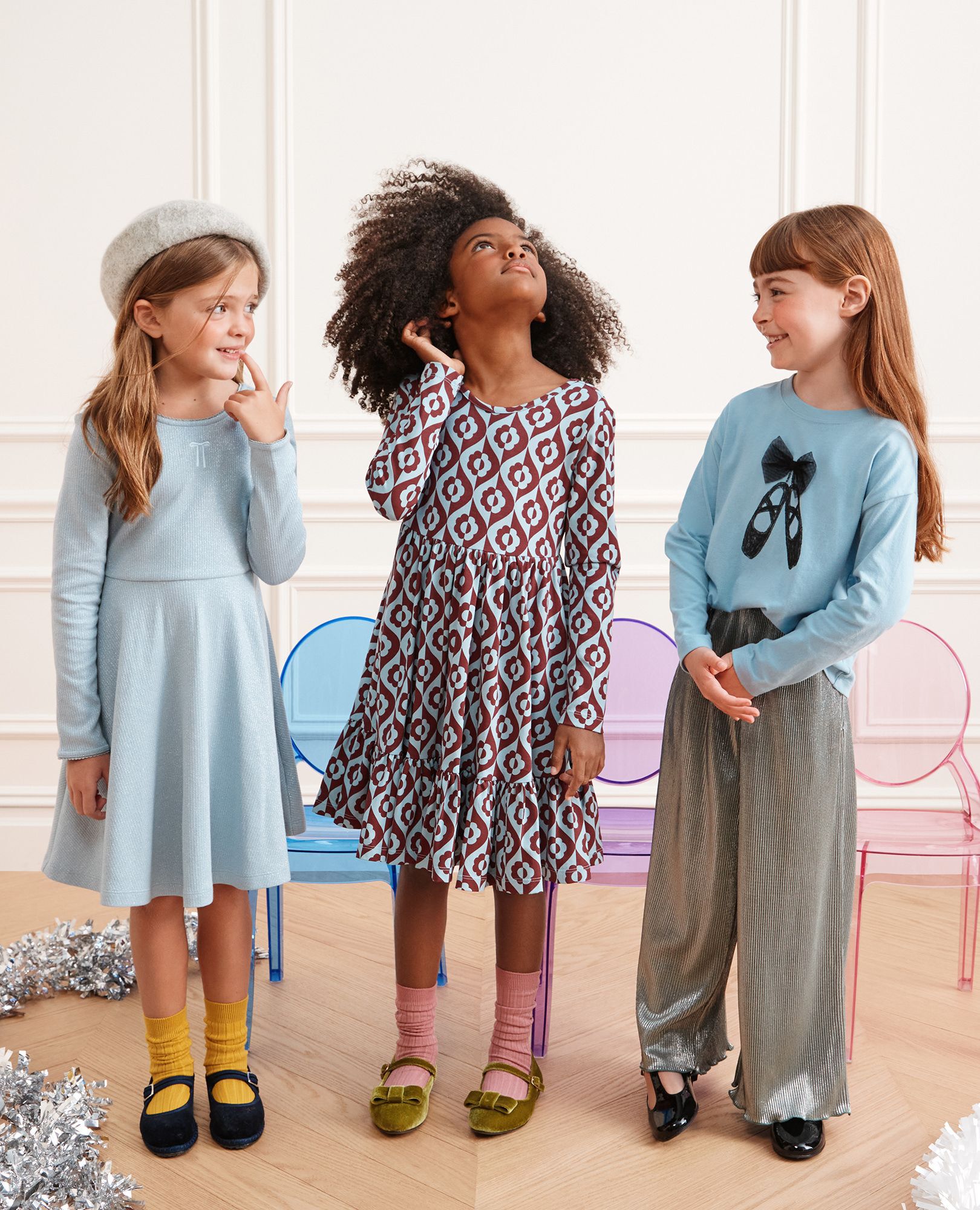 Long Sleeve Relaxed Fit Graphic T-Shirt in Ballet Shoes - main