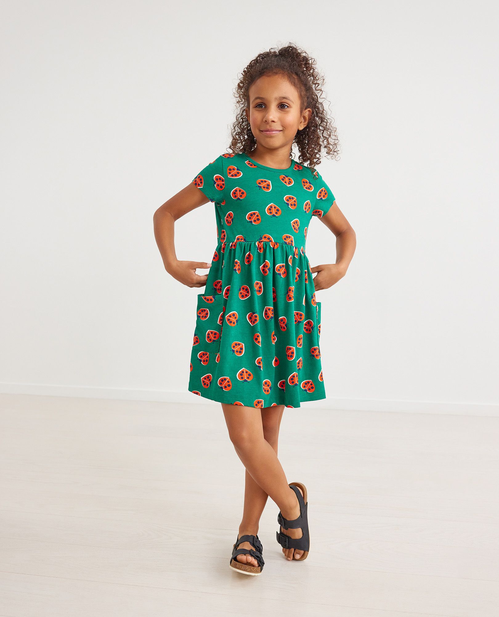 Little girl dresses cheap with pockets