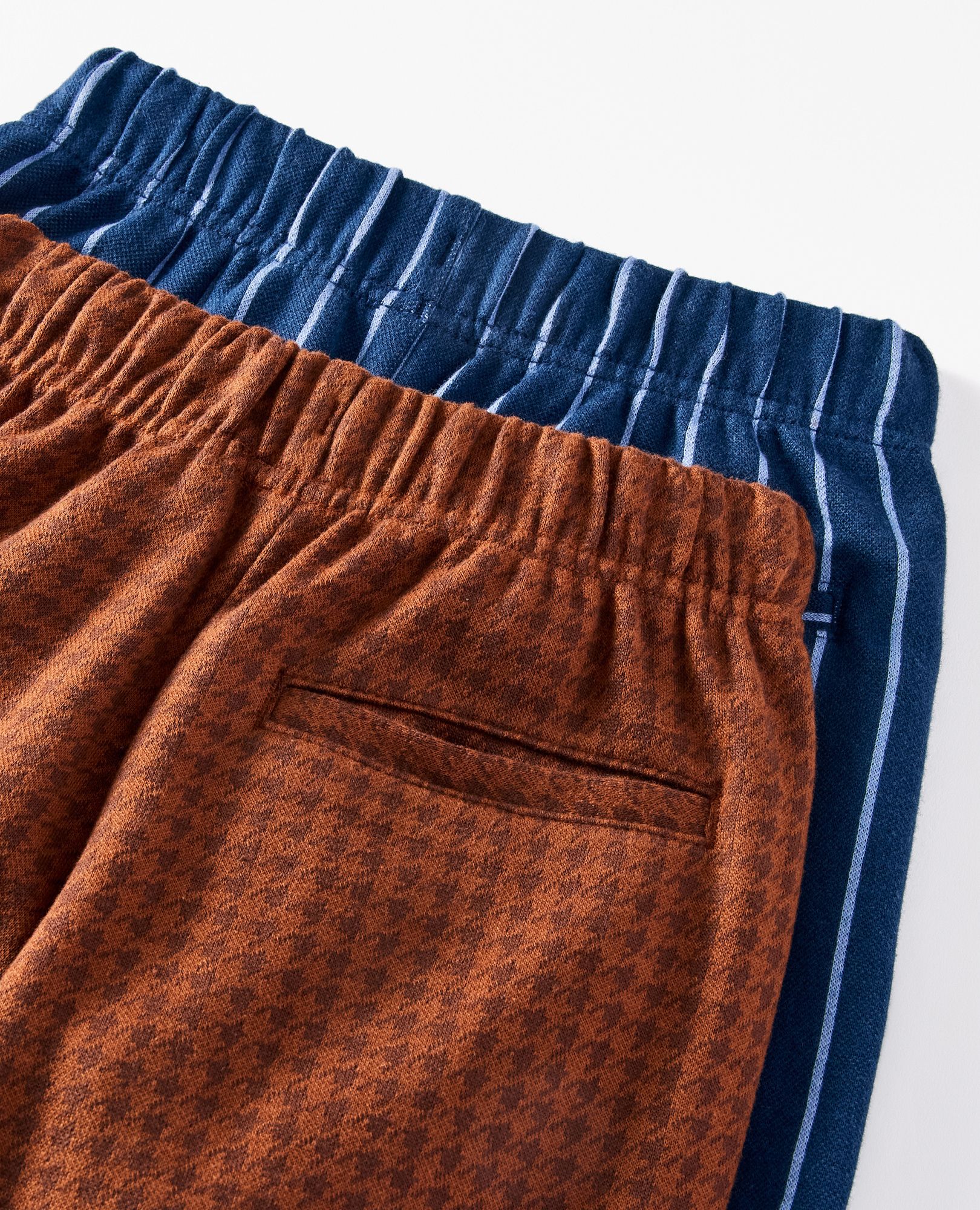 Jacquard Pull-On Tapered Pants in Brown Tonal Houndstooth - main