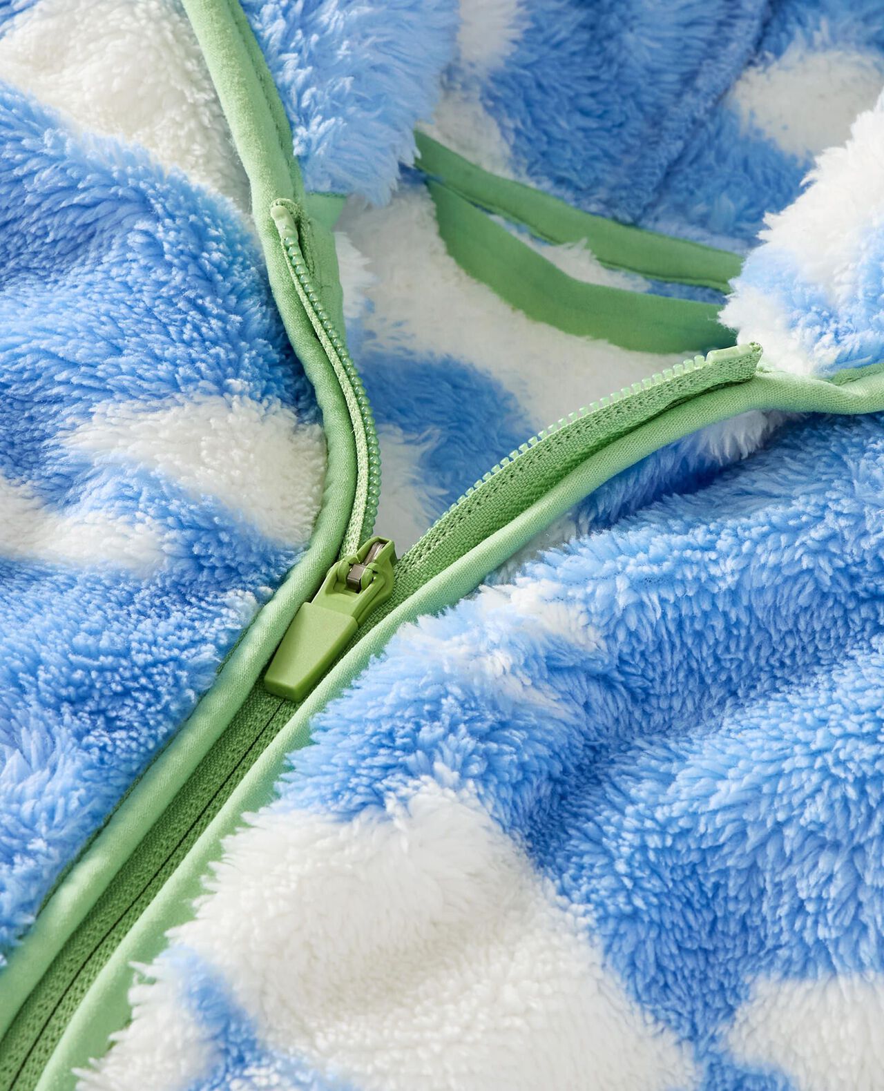 Dusen Dusen Marshmallow Fleece Jacket in Dusen Dusen Sky - main