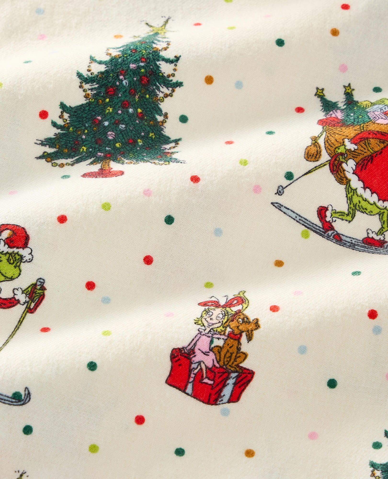 Women's Dr. Seuss Grinch Flannel Pajama Set in Skiing Grinch - main