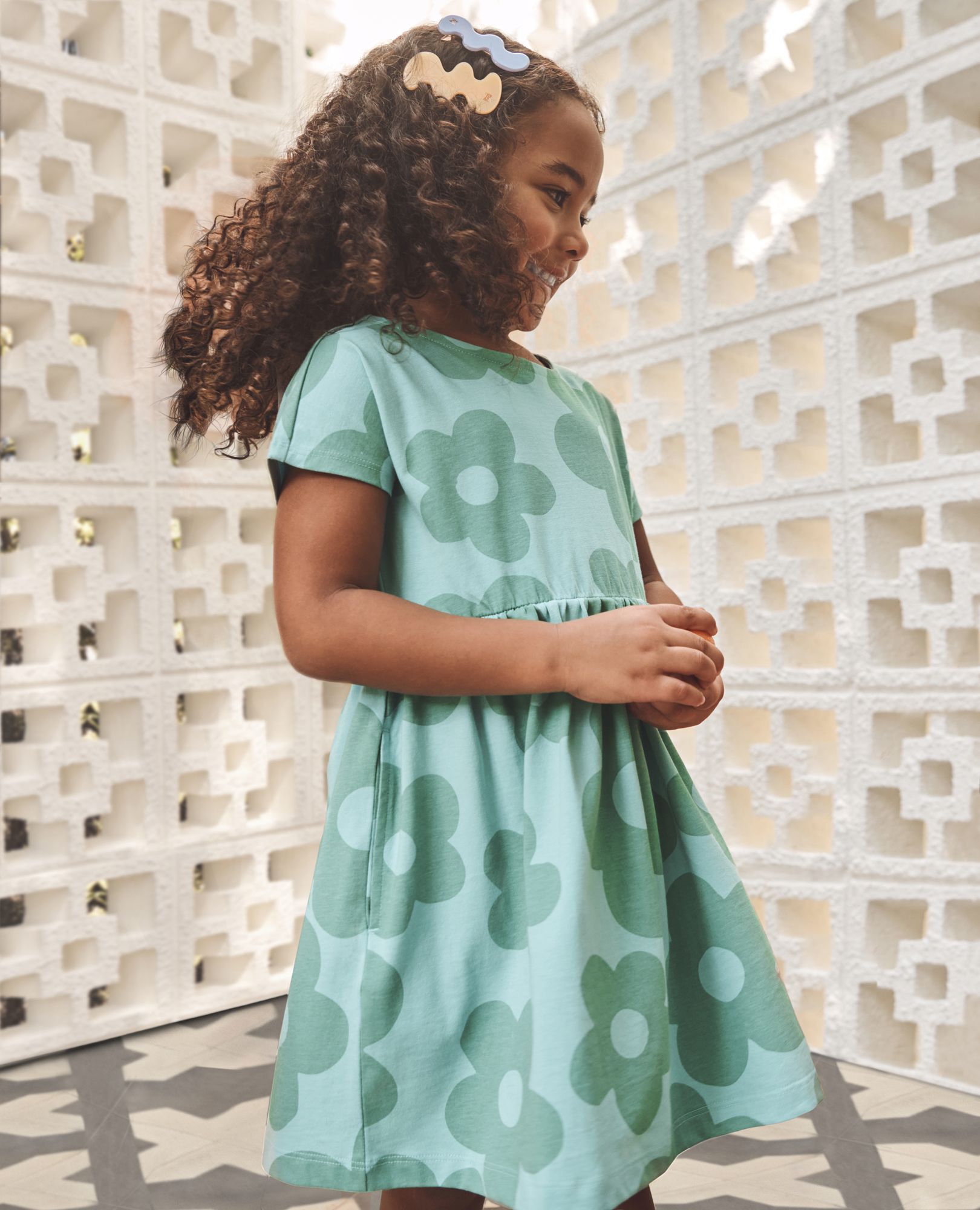 Dolman Sleeve Dress with Pockets in  Gigantic Daisy on Sky Blue - main