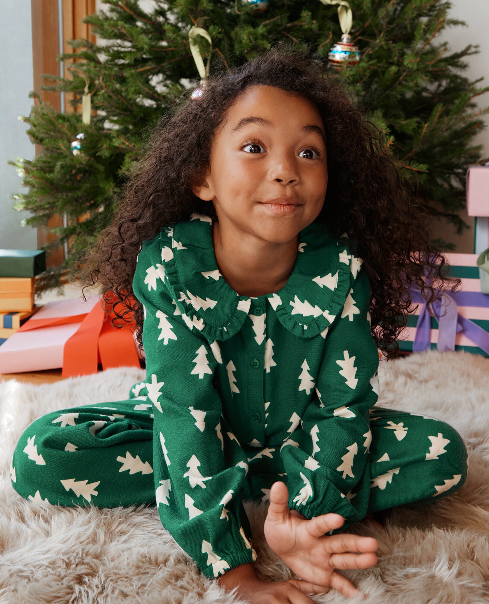 Holiday Happy Trees Matching Family Pajamas | Hanna Andersson