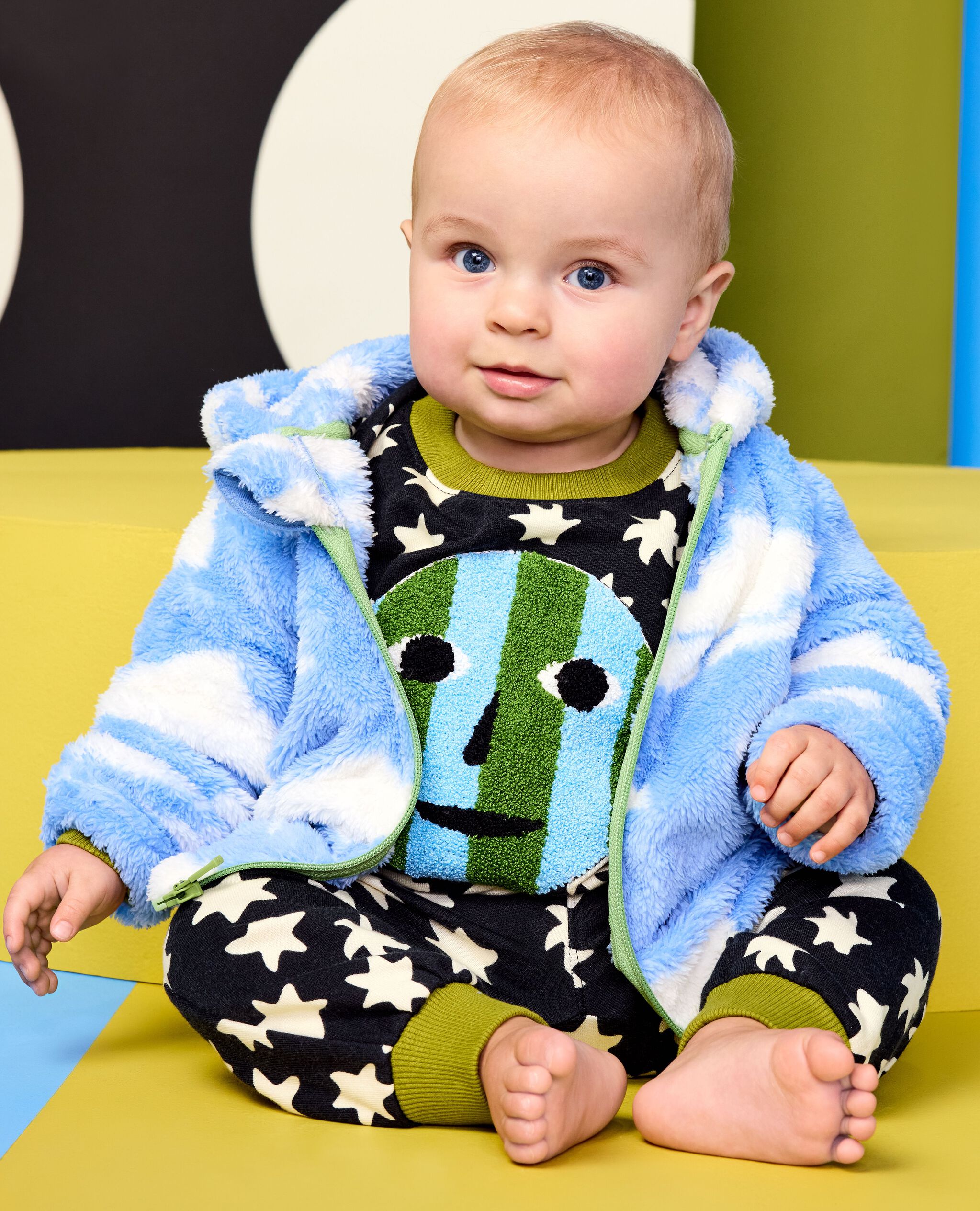 Baby Dusen Dusen French Terry Sweatshirt & Sweatpants Set in Dusen Dusen Stars - main