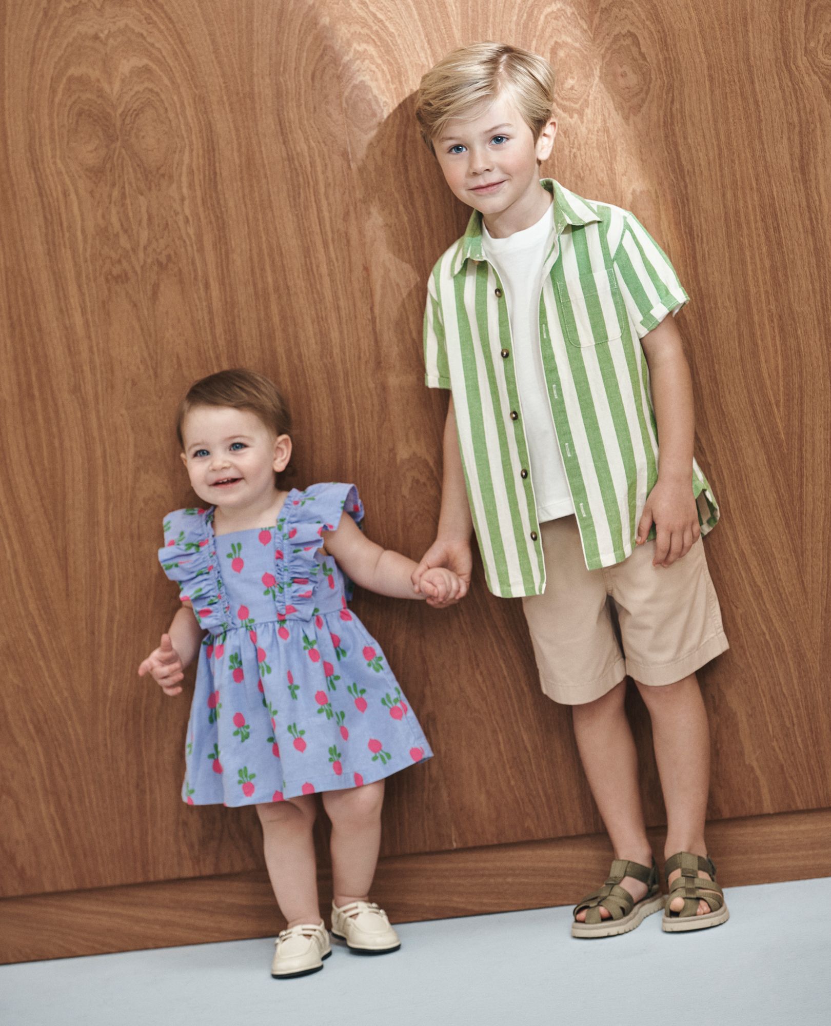 Canvas Shorts in Khaki Sand - main