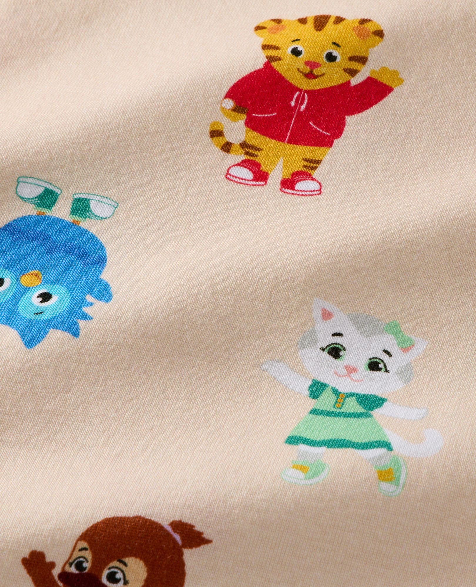 Daniel Tiger HannaJams™ Pajama Set in Daniel Tiger Multi Character - main