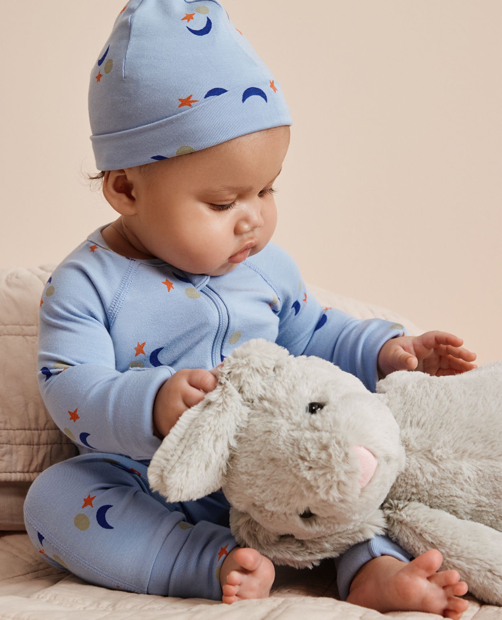 HannaSoft™ Stretch Sleeper in Multi Sun, Moon, and Stars on Storm Blue - main