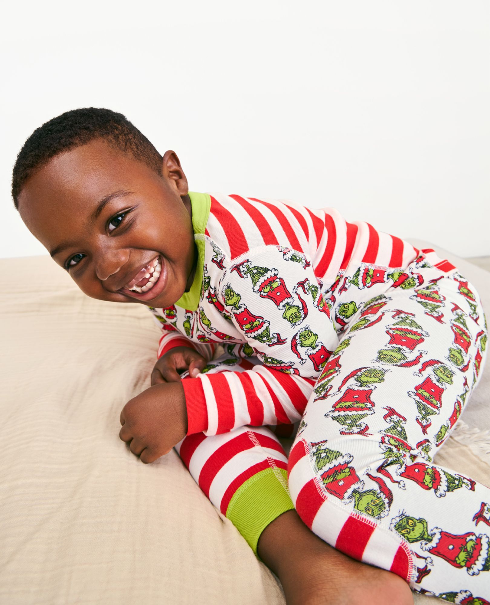 Children's grinch pjs deals