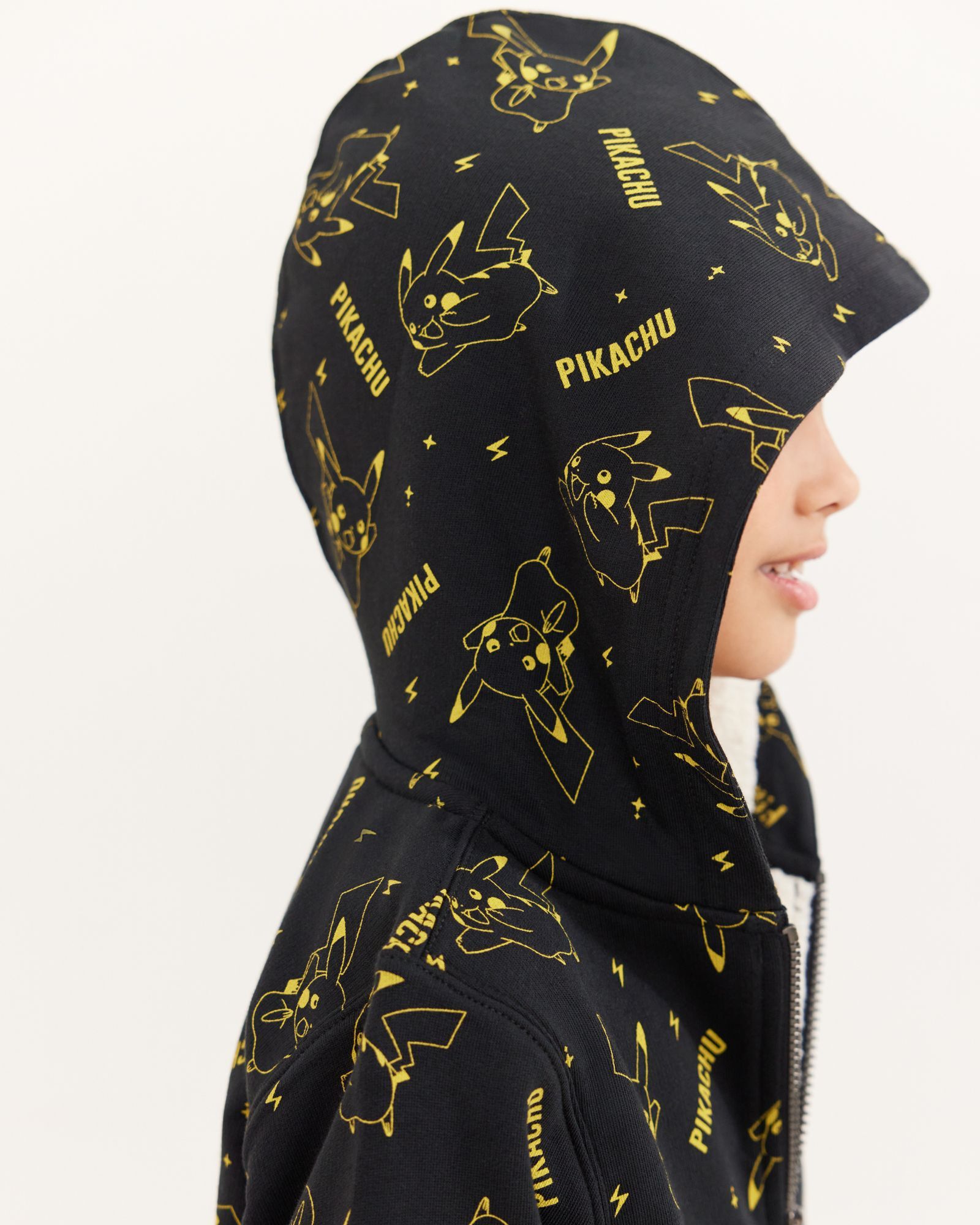 Pokemon best sale hoodie kids