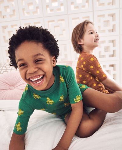 HannaJams™ Pajama Set in Cactus - main