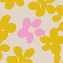 Women's Short Sleeve HannaSoft™ Pajama Set in Scattered Daisies on Ecru - swatch