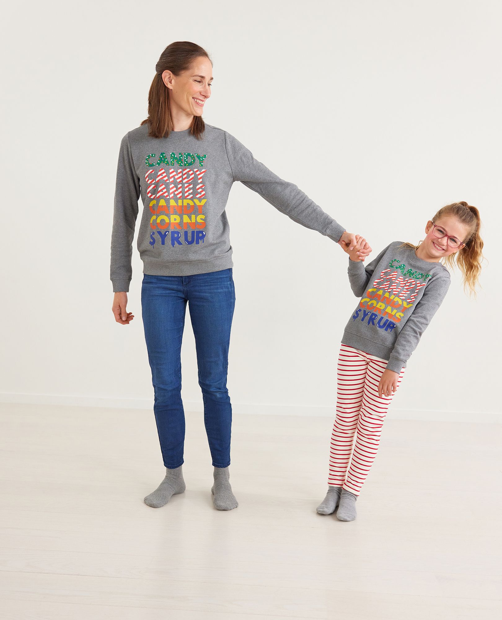 Elf sweatshirt online