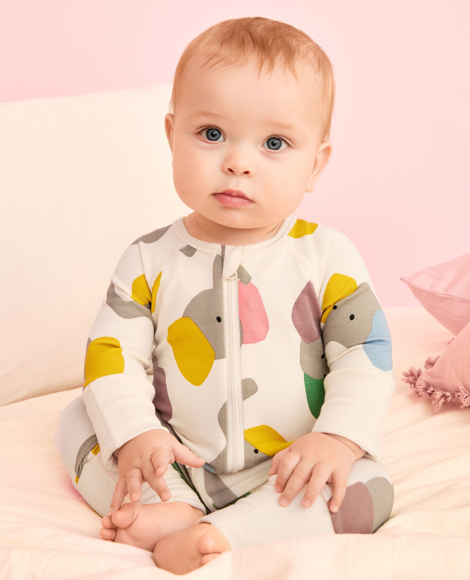 HannaSoft™ Stretch Sleeper in Colorful Elephants - main