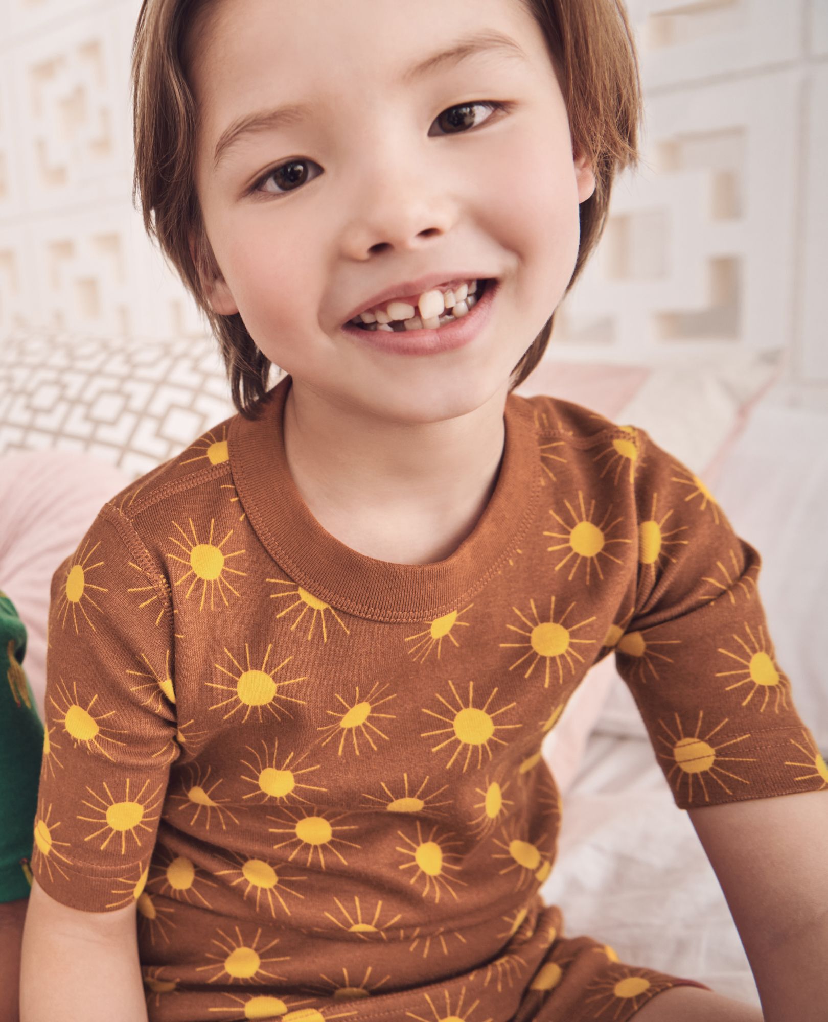 HannaJams™ Pajama Set in Sunshine Day on Canyon - main