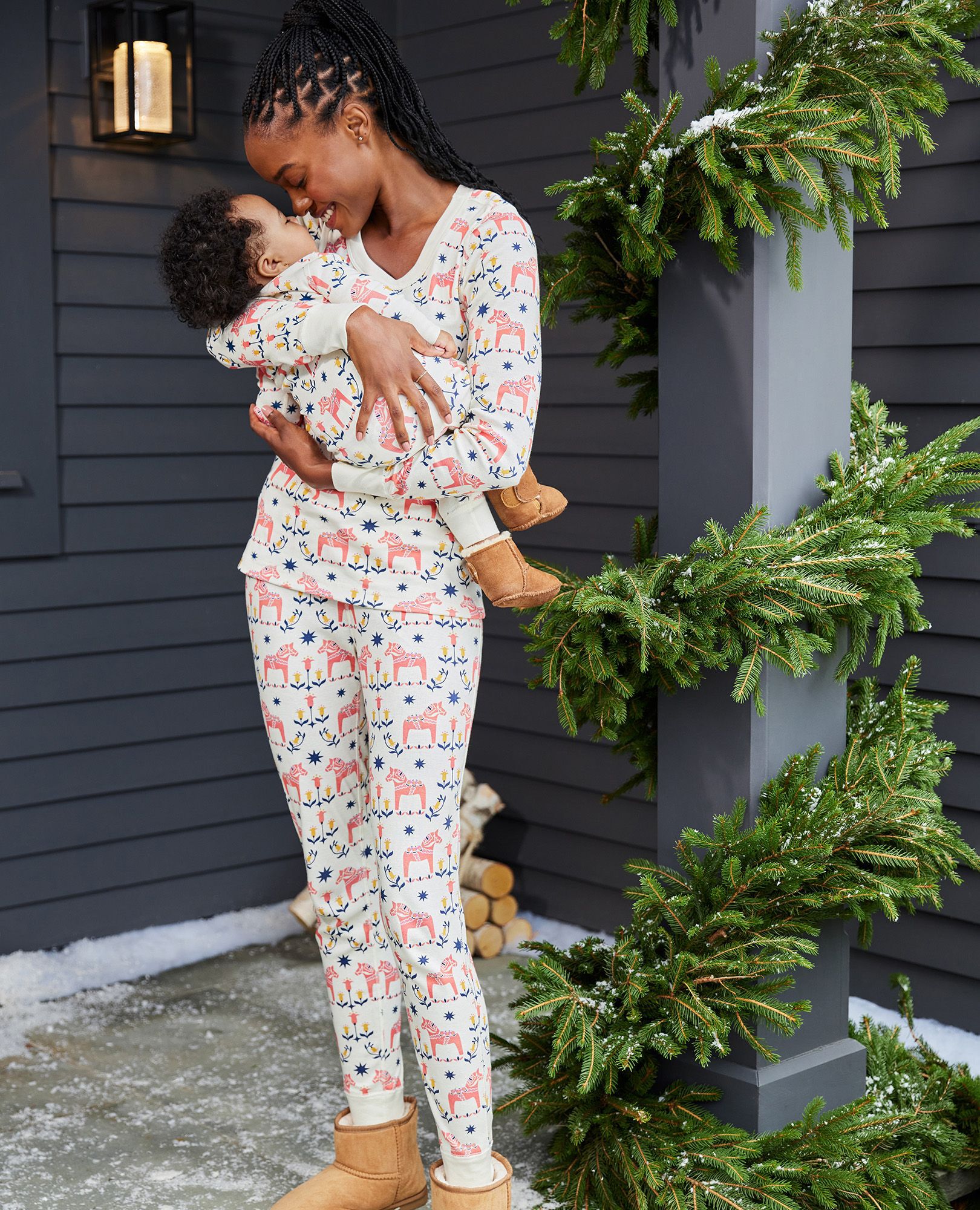 Hanna andersson dala horse pajamas 2025